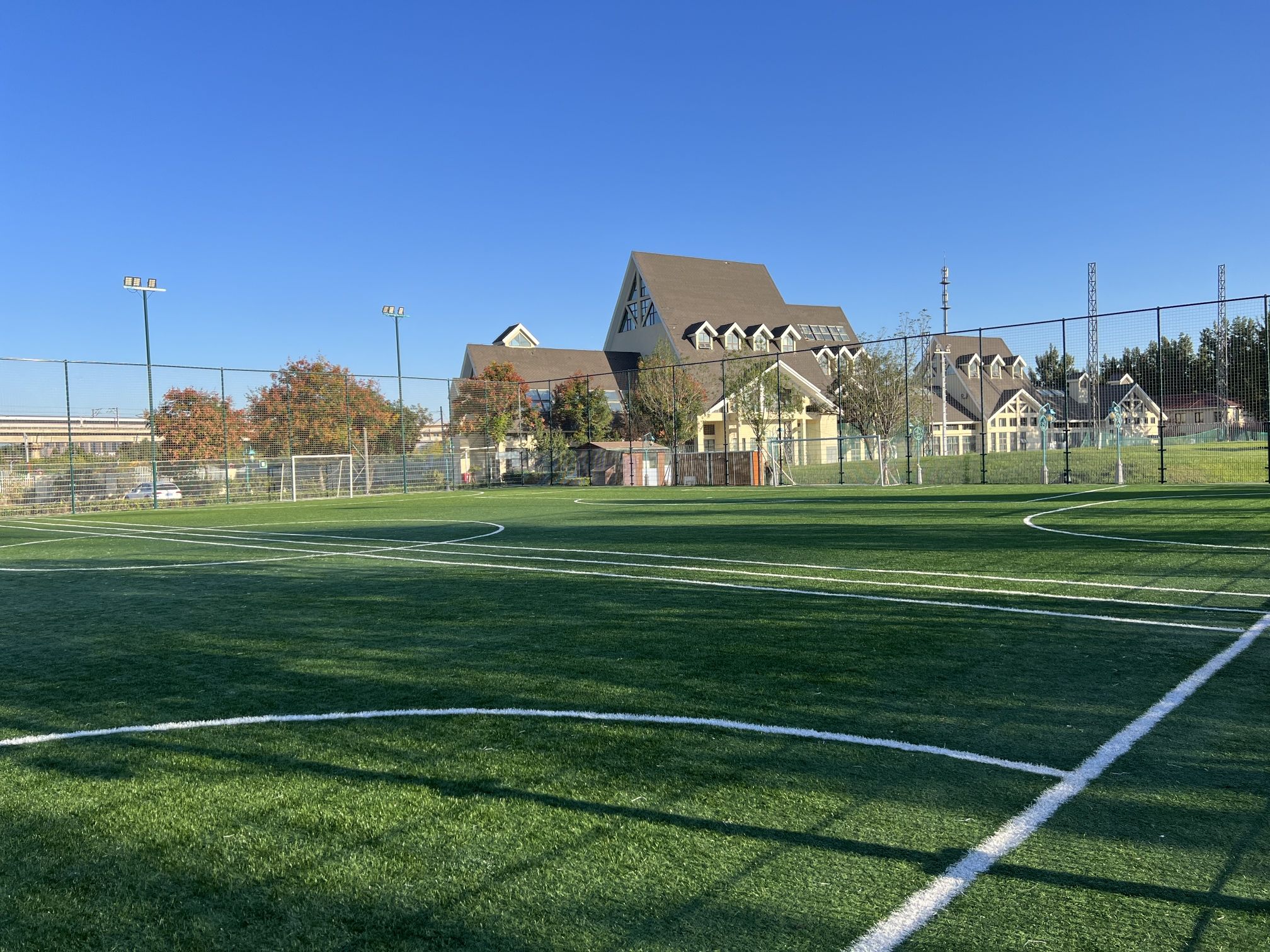 场地封面-兴华体育公园足球场