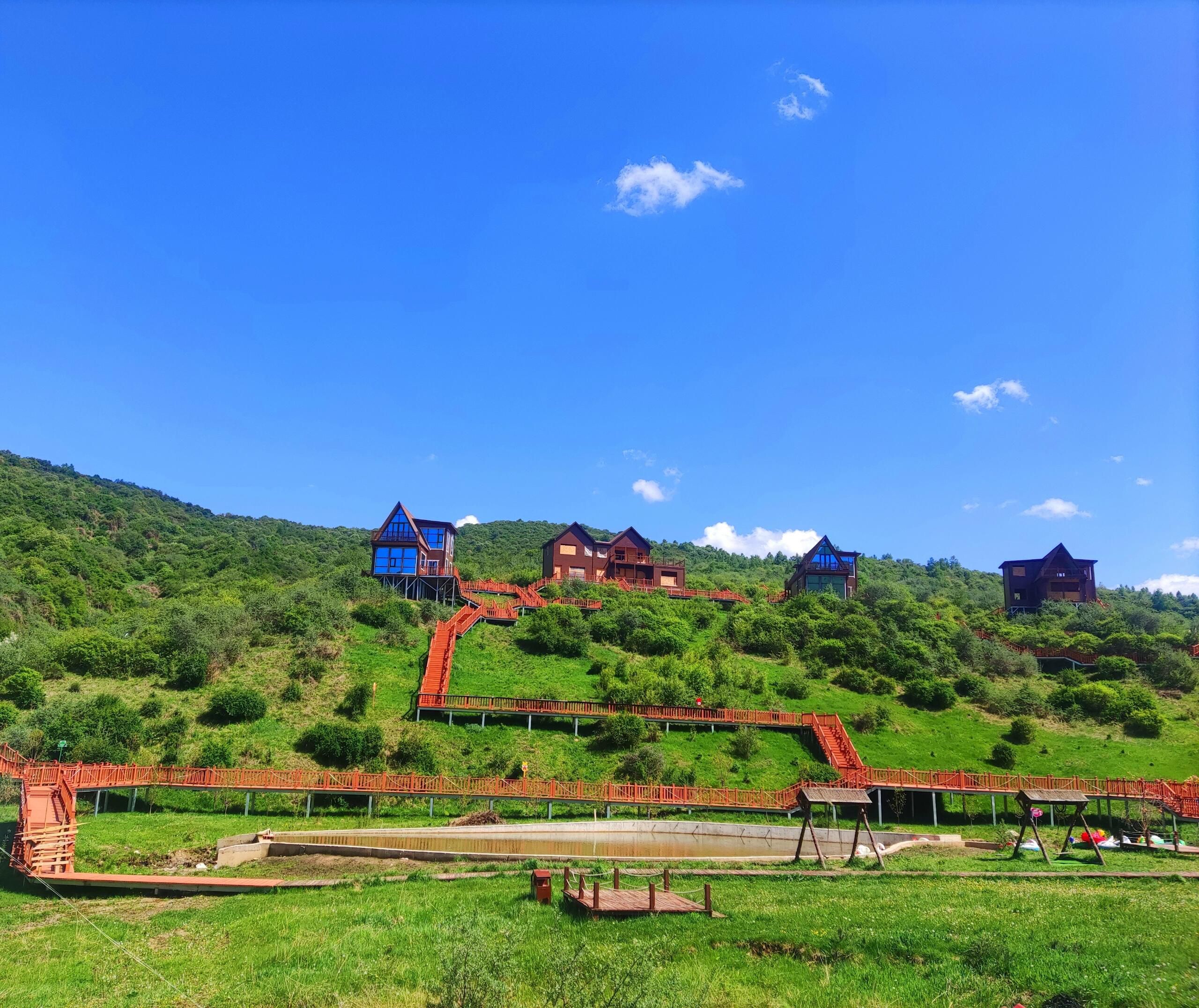 康乐县草长沟景区游乐园