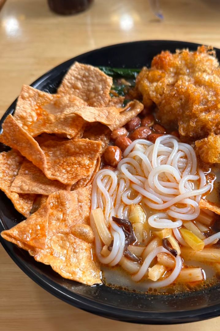 融柳大铁牛螺蛳粉(金鸡岭店)