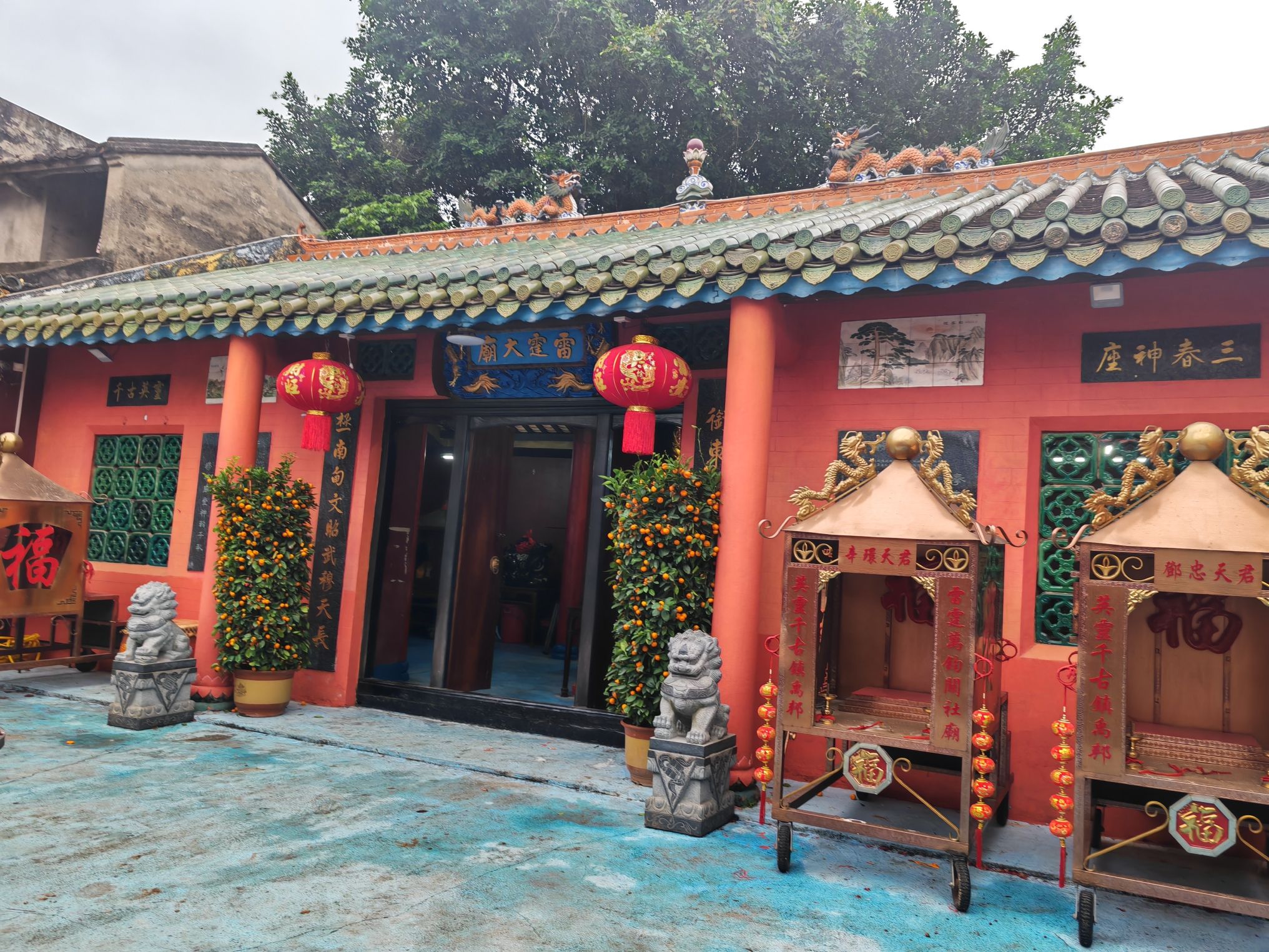 东关雷霆大庙