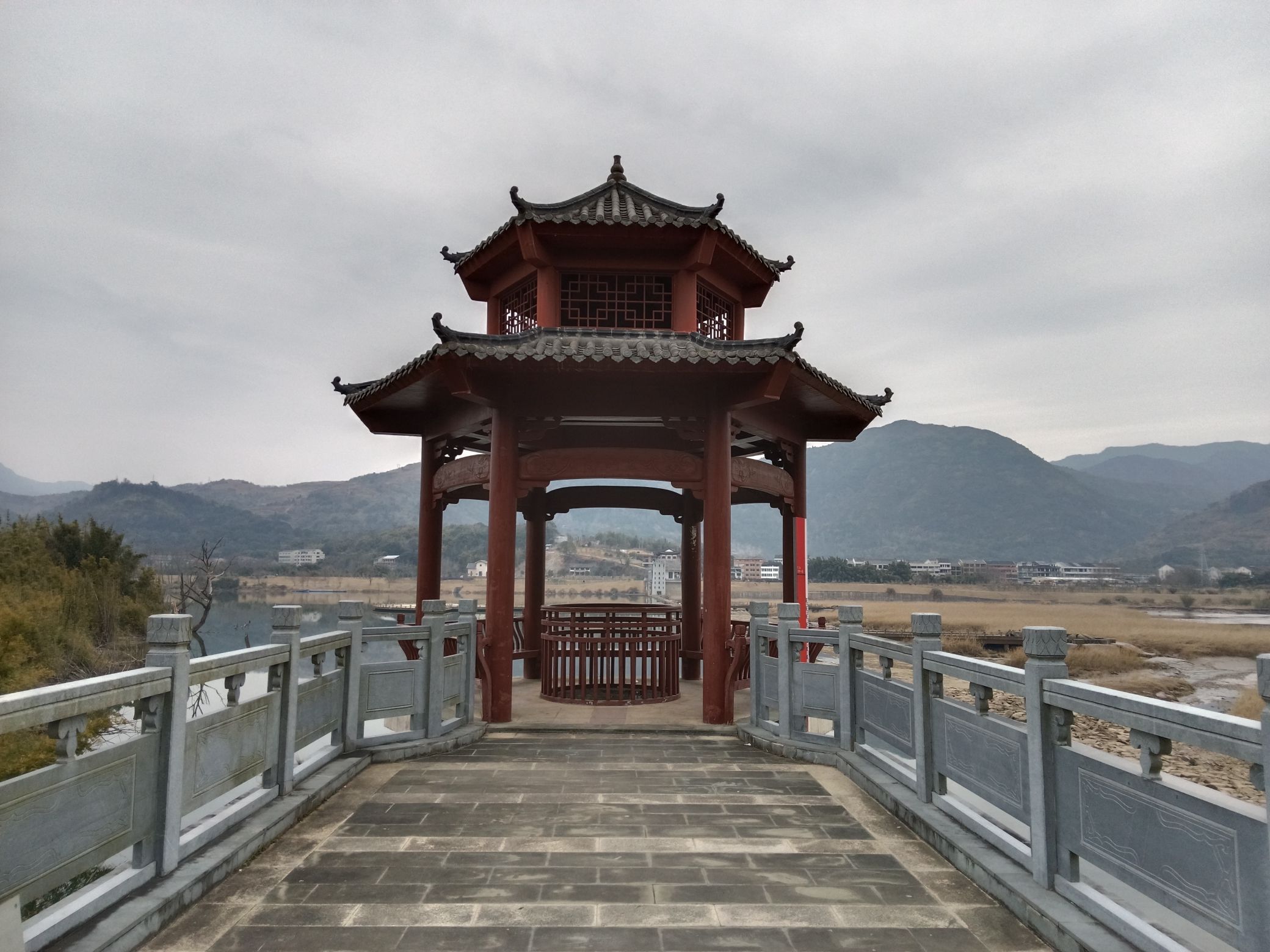 滩脚堰坝观景台旅行图片 1