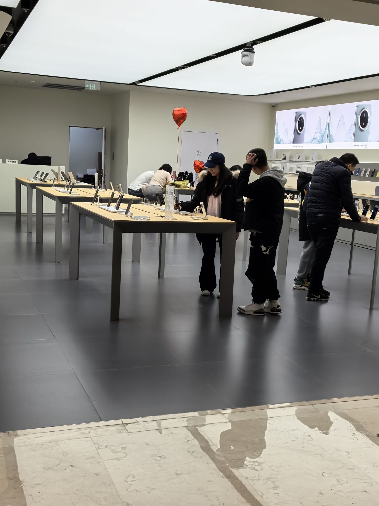 华为授权体验店(解放碑时代广场)