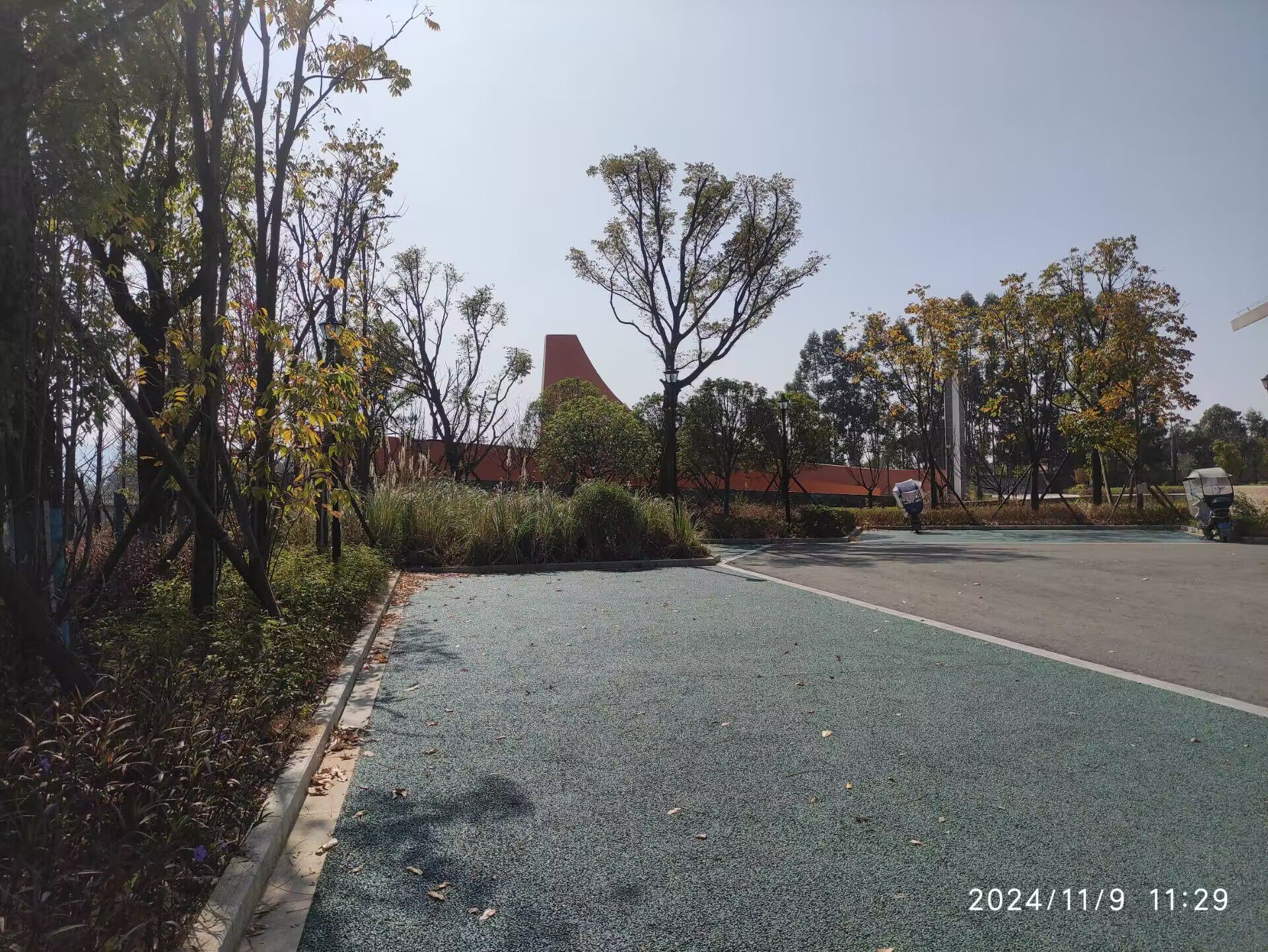 临江广场旅行图片 1