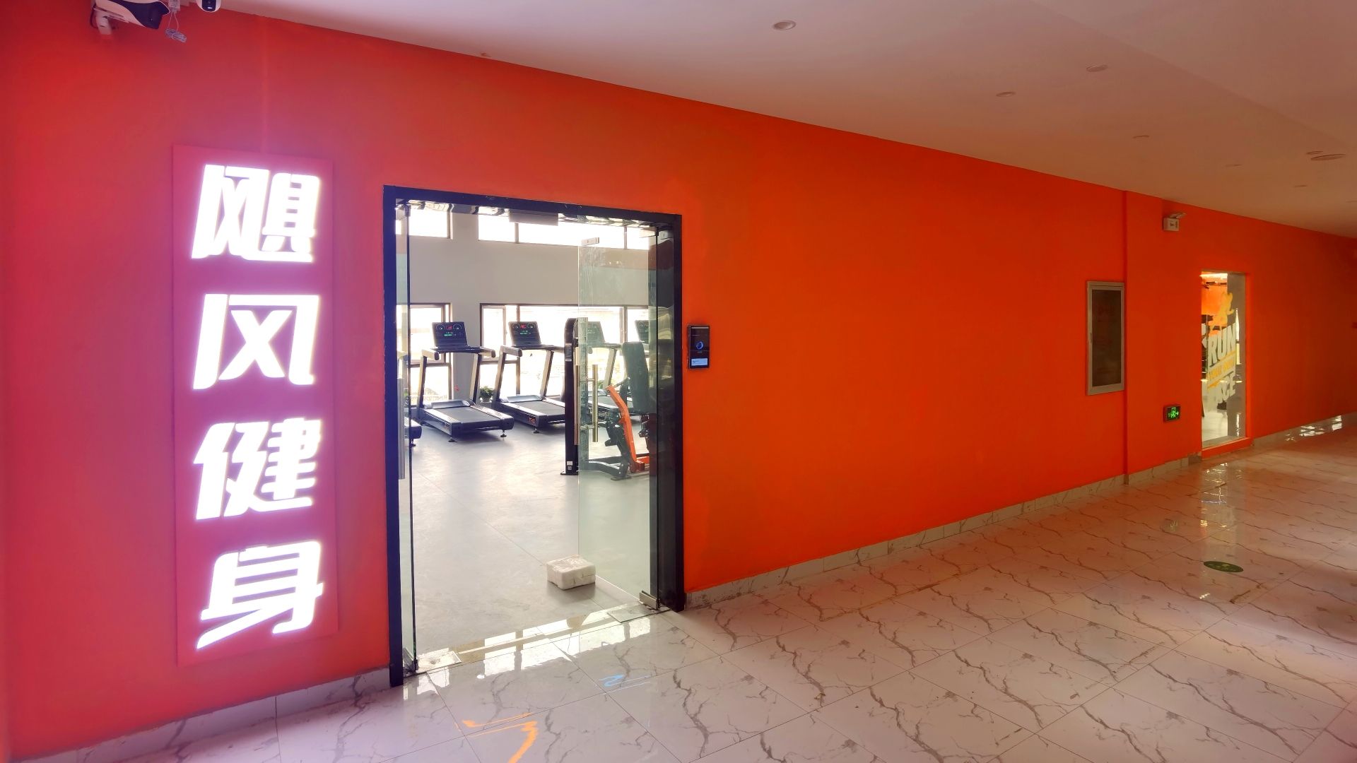 场地封面-飓风健身24H(拂晓城店)