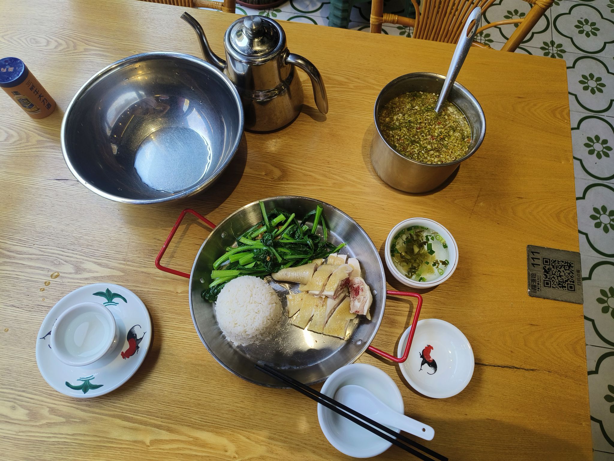 艺群福源鸡饭店(盐灶店)