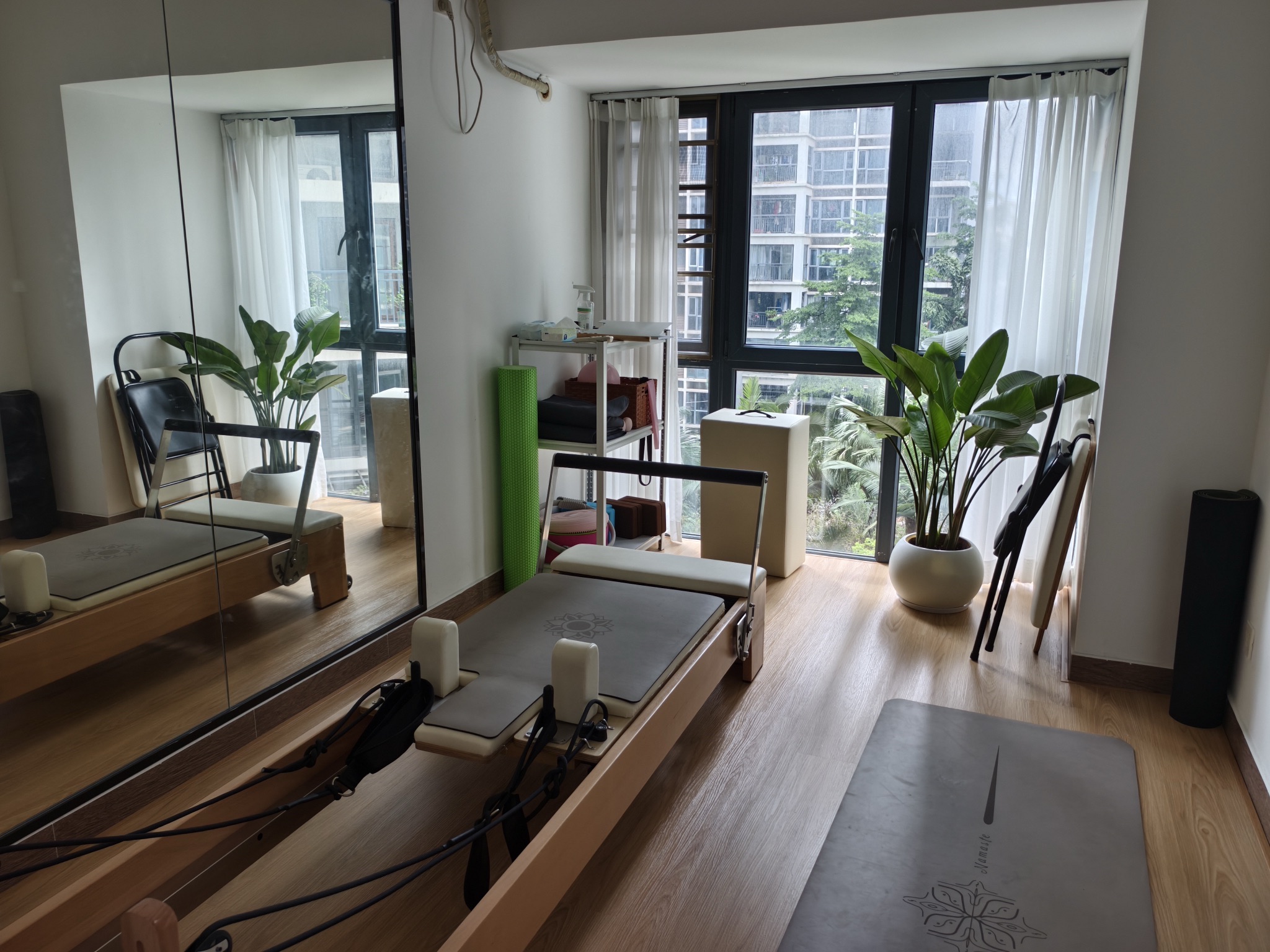 场地封面-九月·普拉提·瑜伽