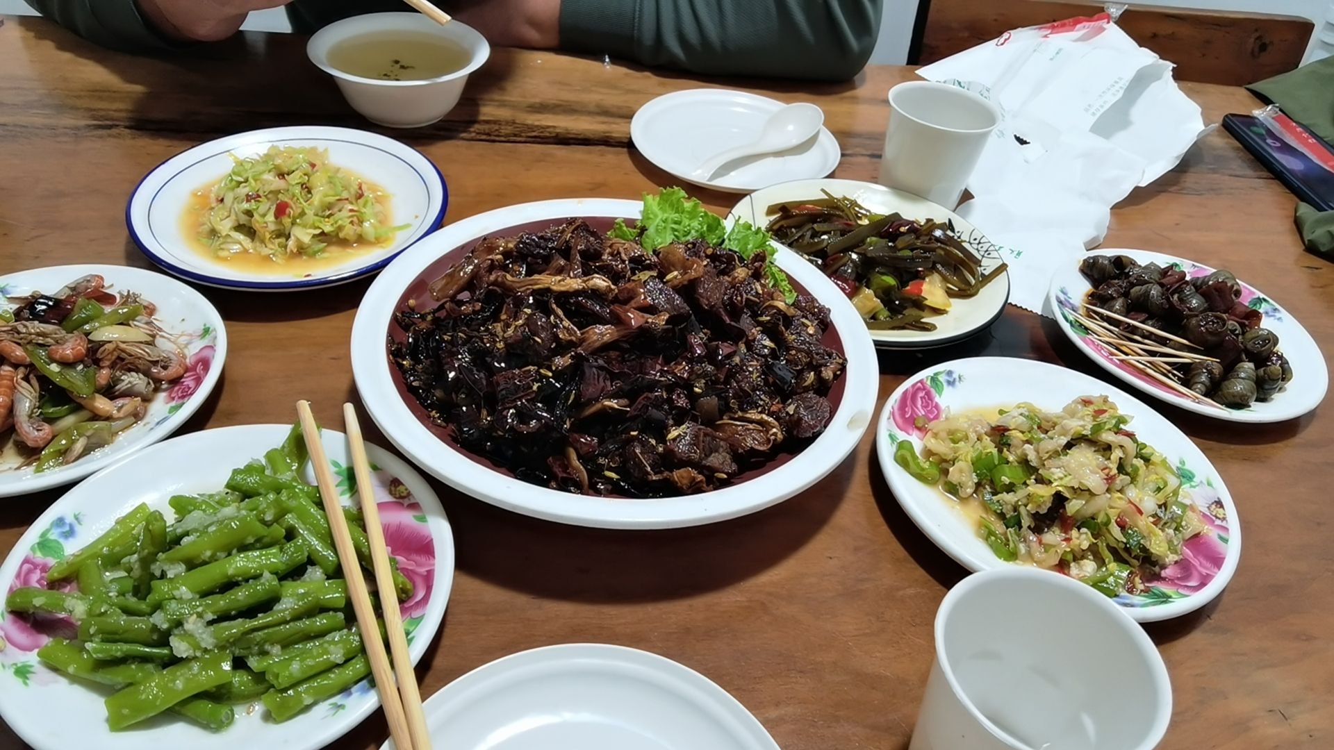 孔小肥小鸡炖蘑菇
