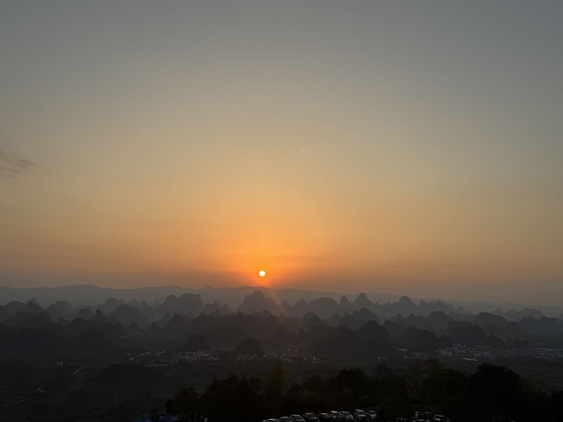 千里江山图大型水墨画打卡地旅行图片 1