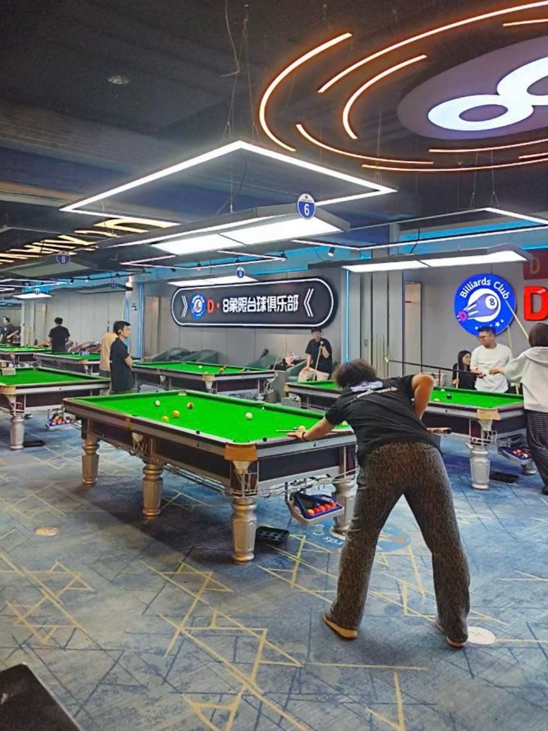 场地封面-D8象限台球俱乐部(南京悦斯荟购物中心店)