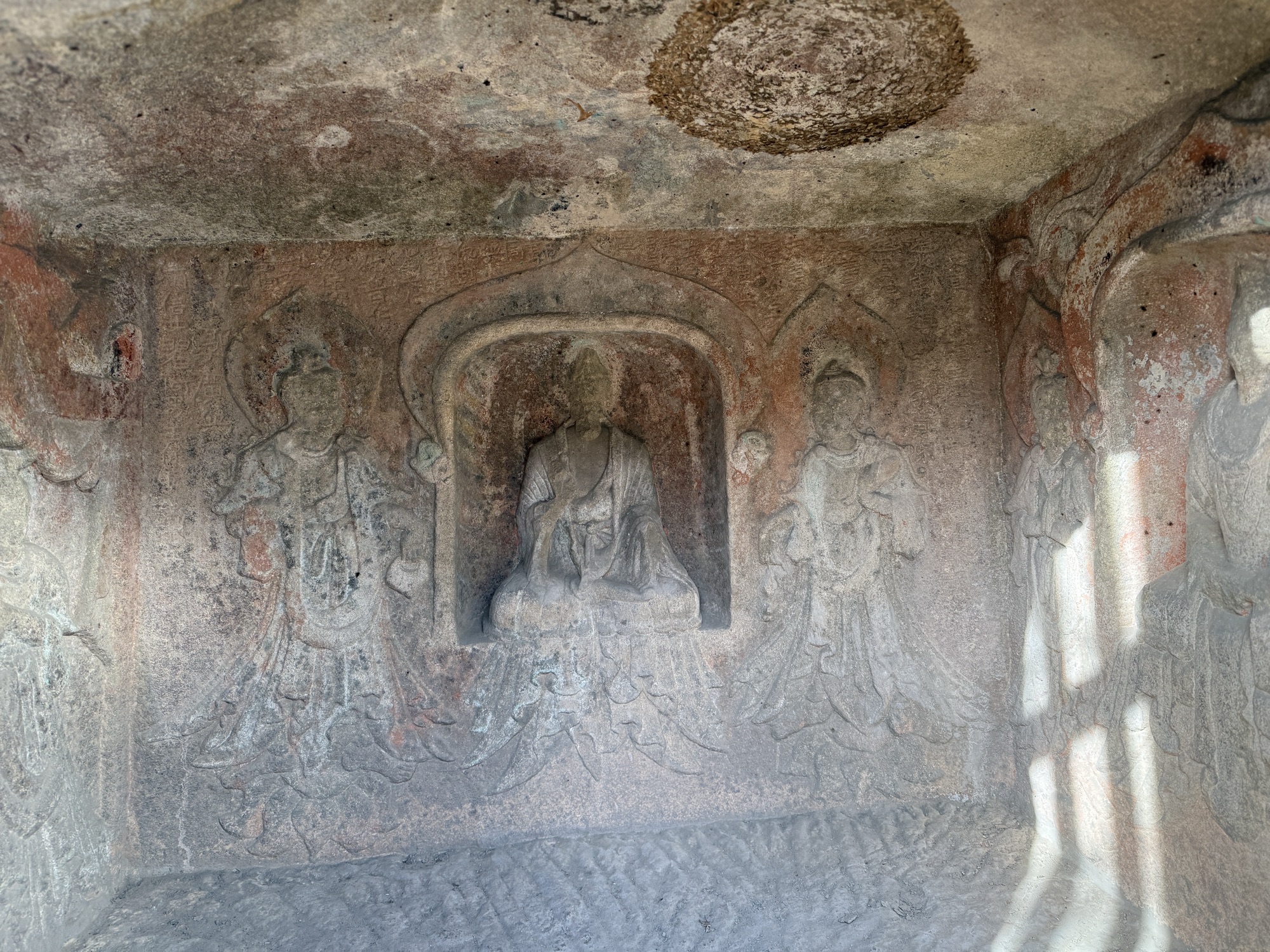 磺厂村石窟旅行图片 3