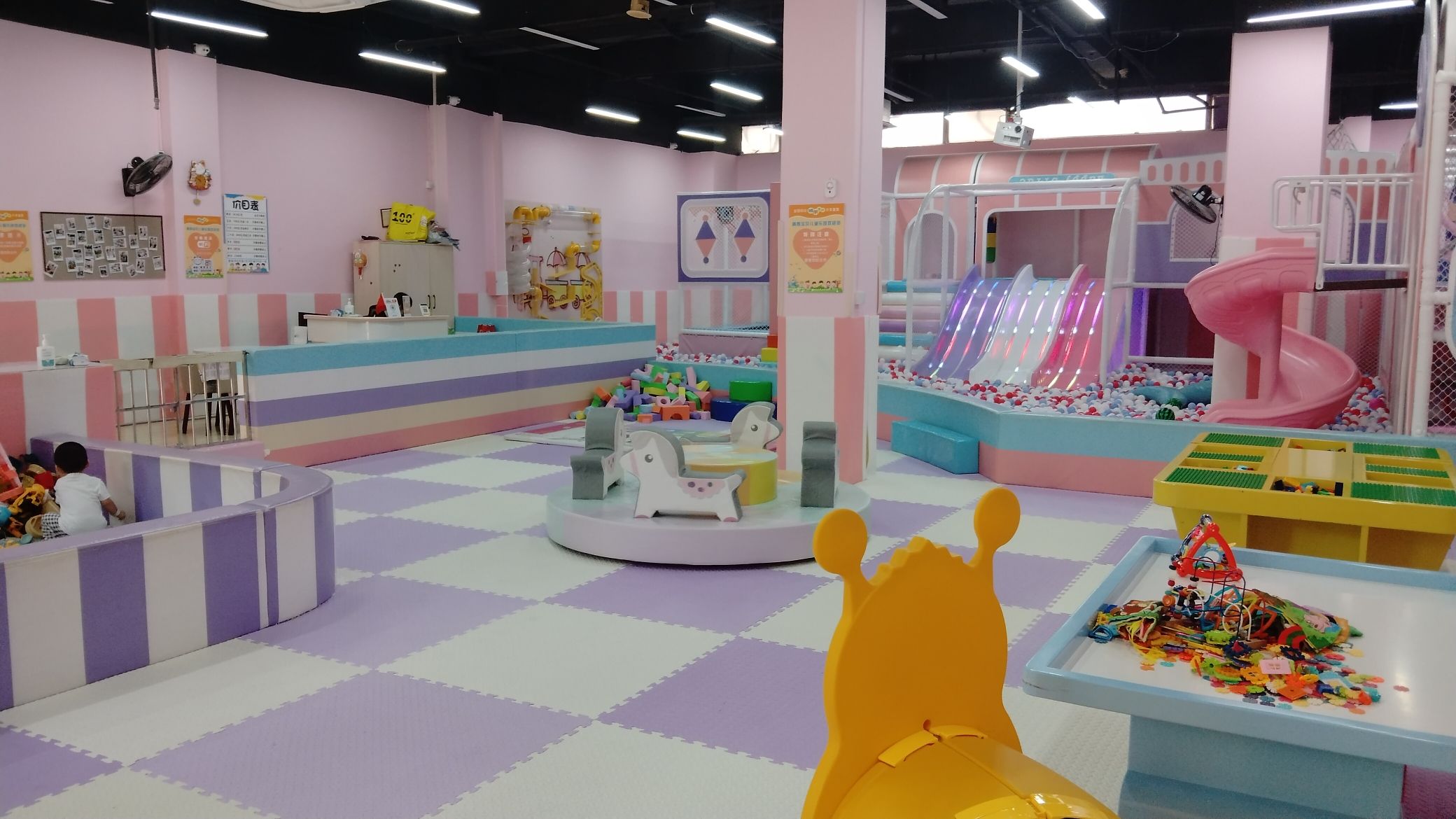 场地封面-睛朗宝贝儿童乐园