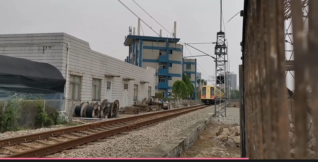广州地铁1号线试车线旅行图片 1
