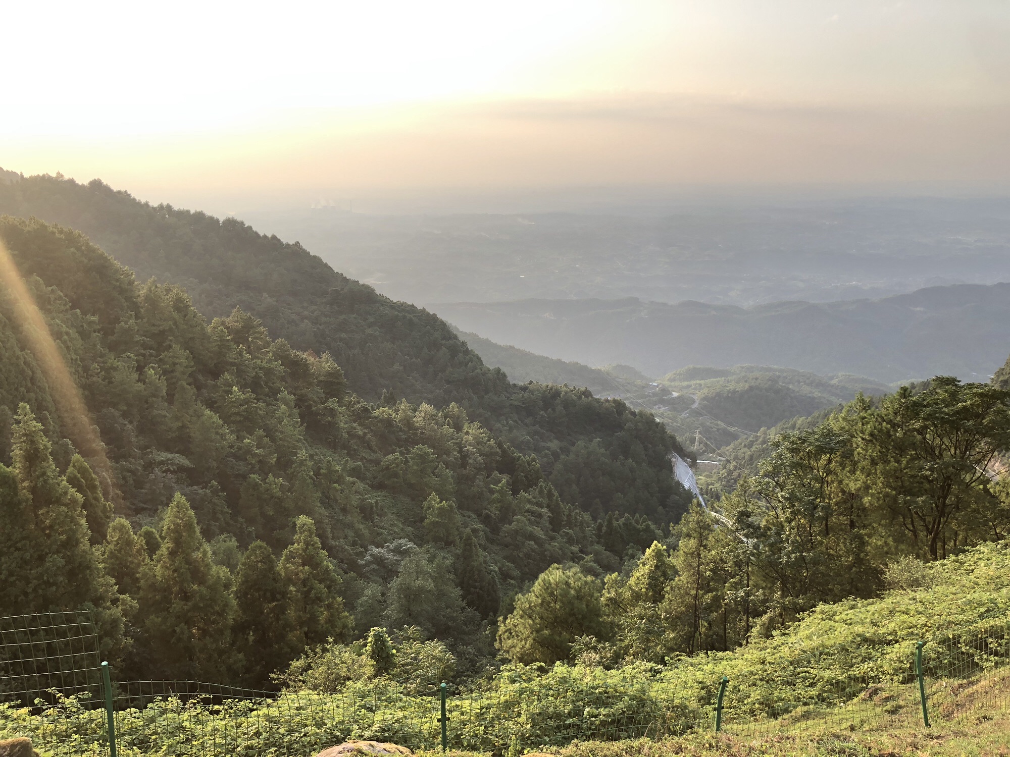 场地封面-雨台山露营地