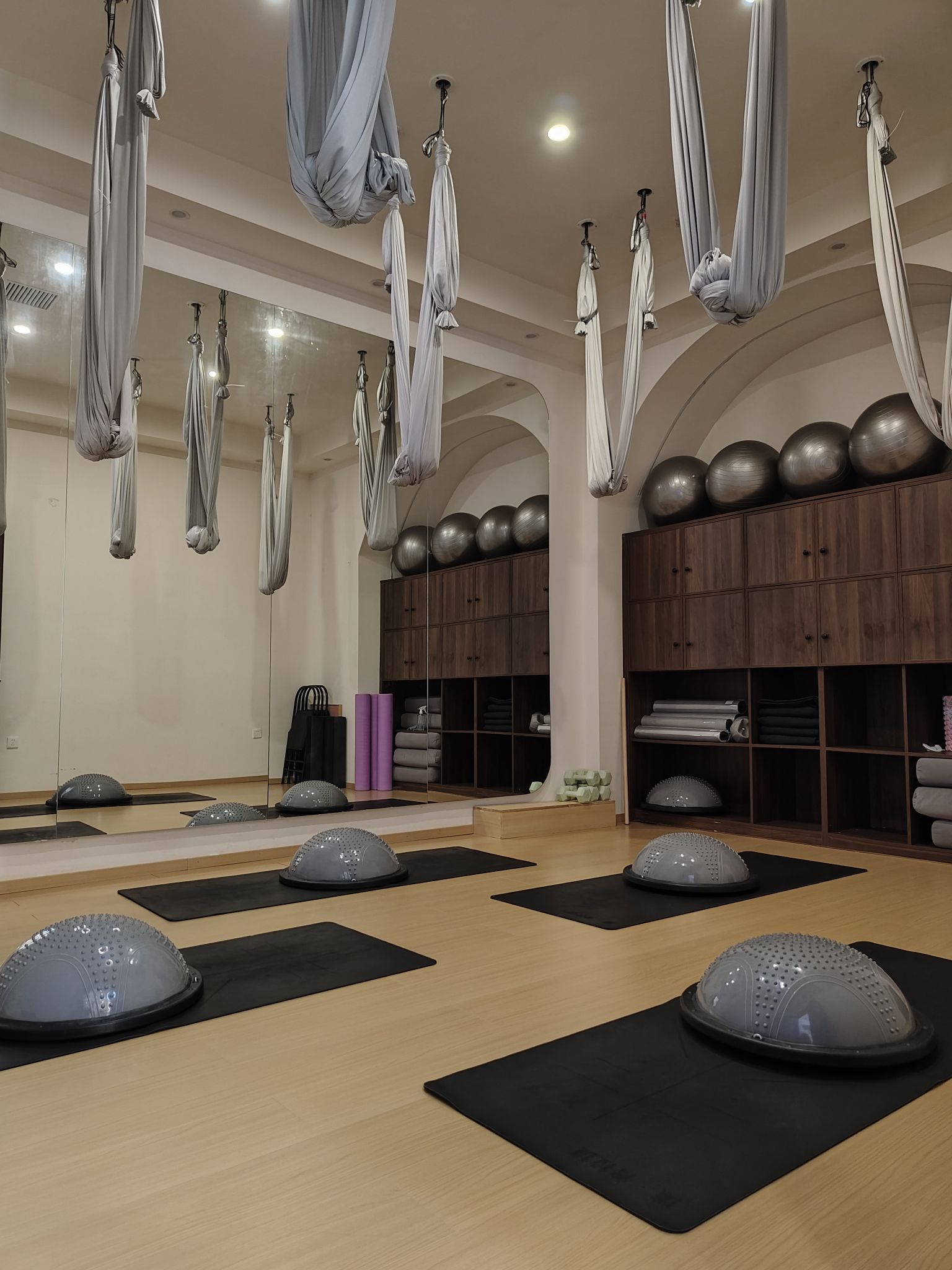 场地封面-谦·普拉提