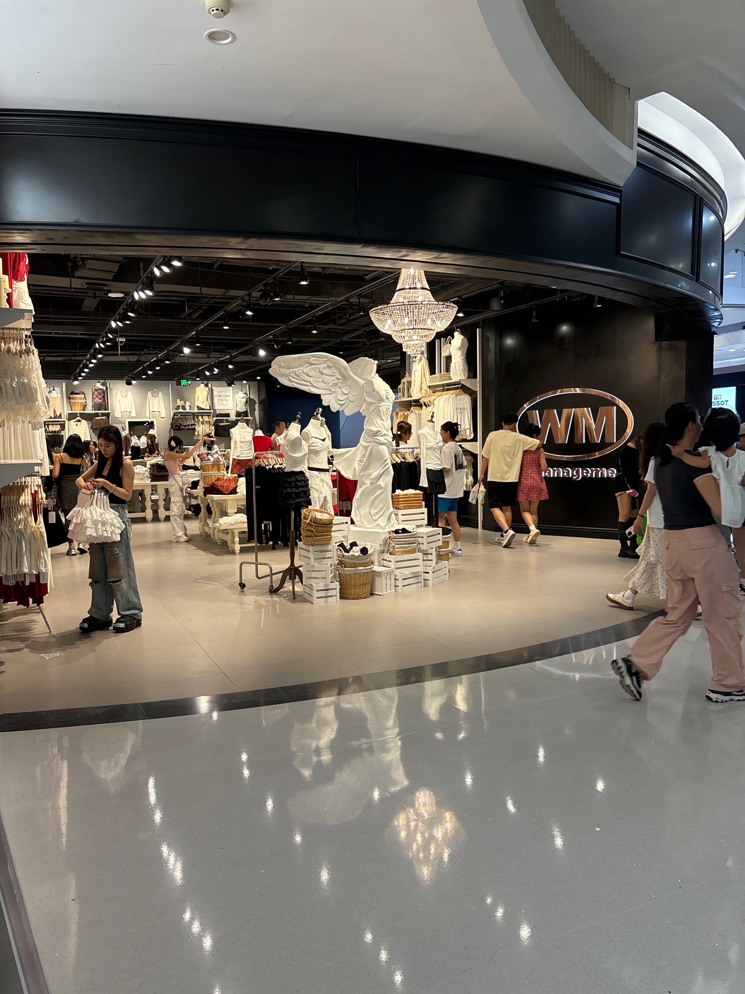 W.Management(国贸新田360广场店)