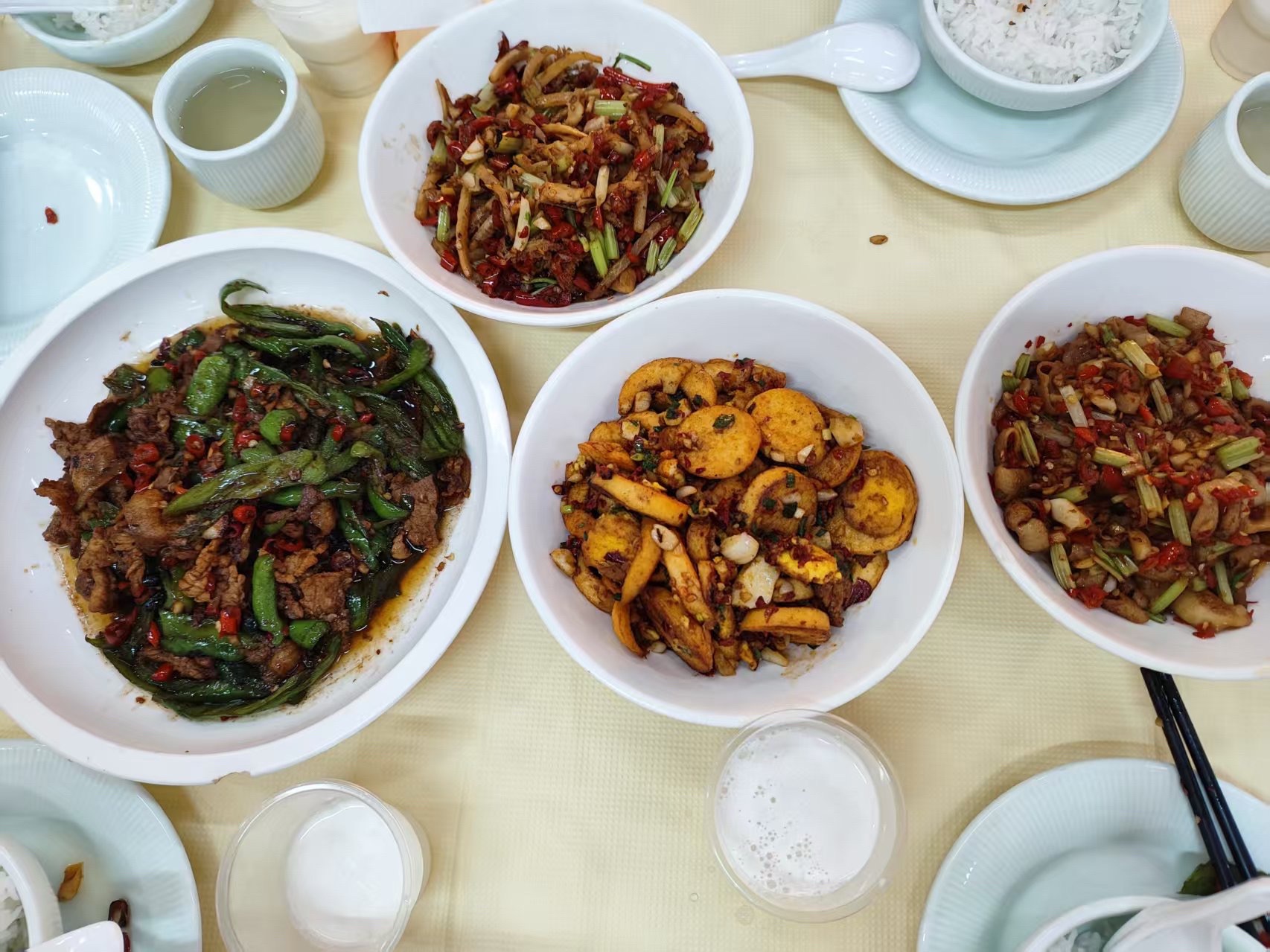 笨罗卜浏阳菜馆(龙华鹏润达店)