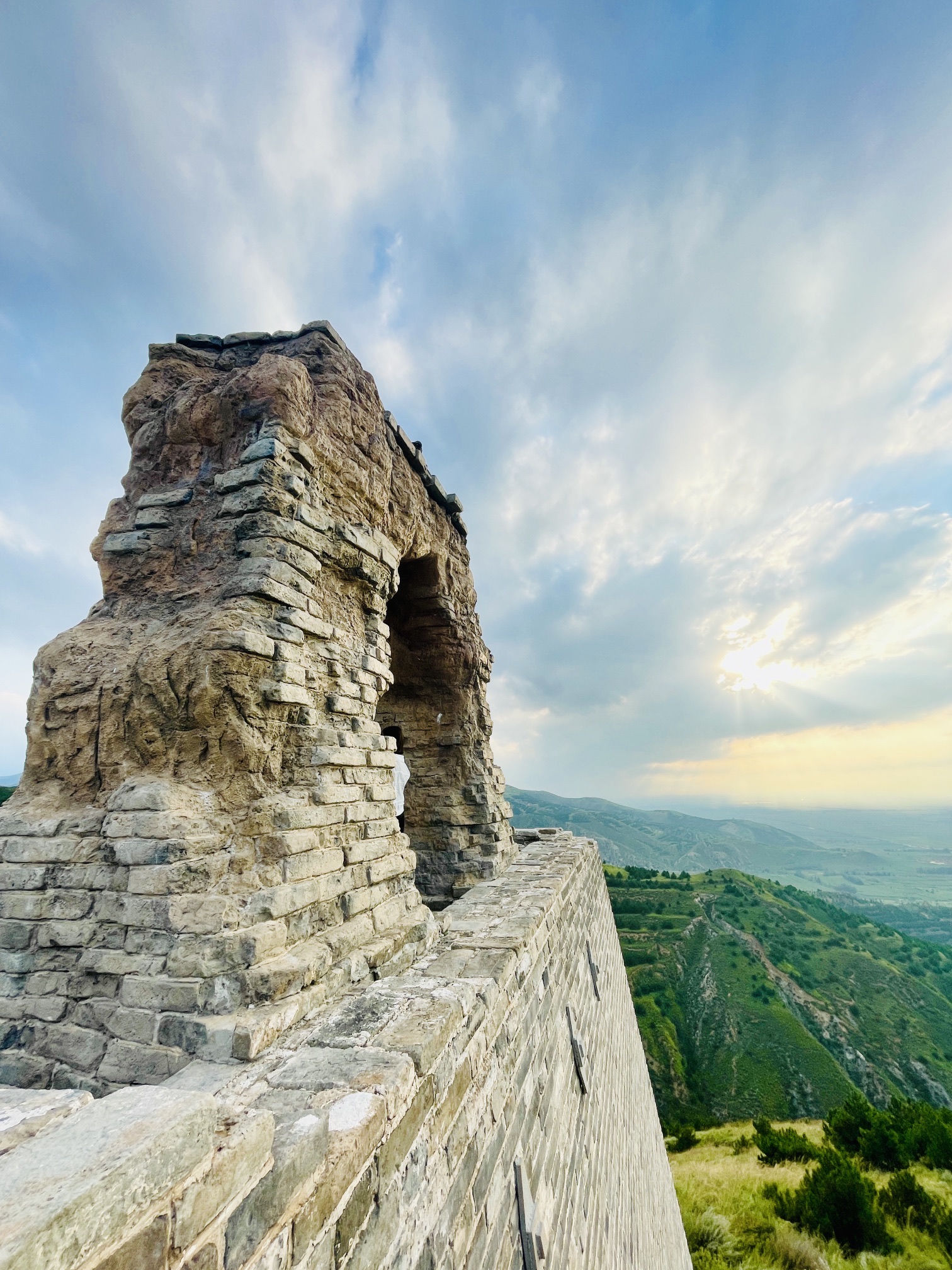 月亮门景点图片