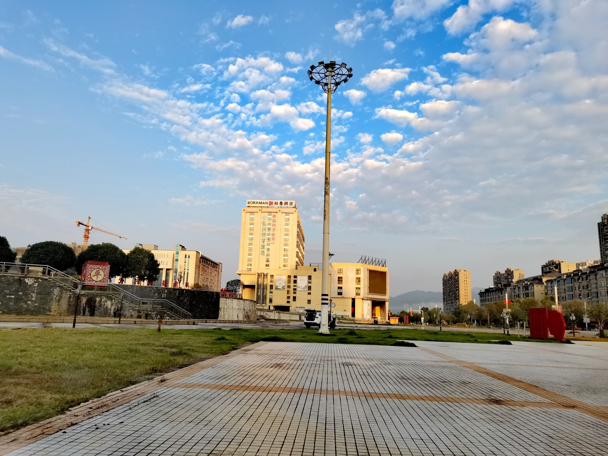 平乐县南洲市民广场旅行图片 2