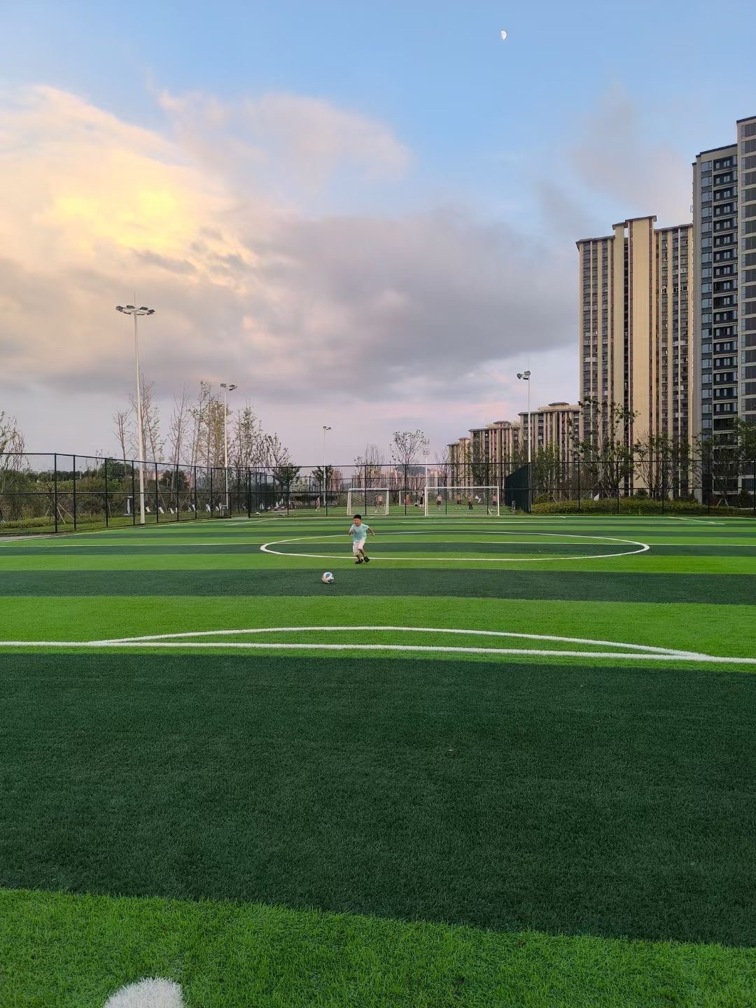 上饶高铁经济试验区体育公园旅行图片 3