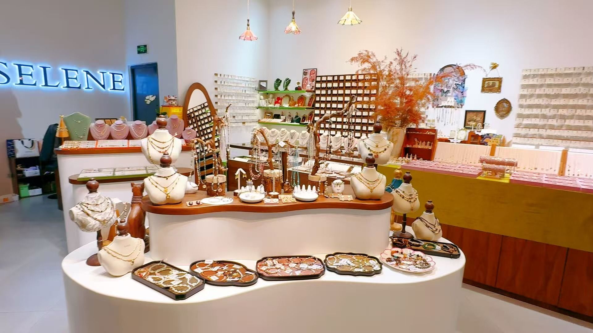 Selene饰品(凯丹广场店)