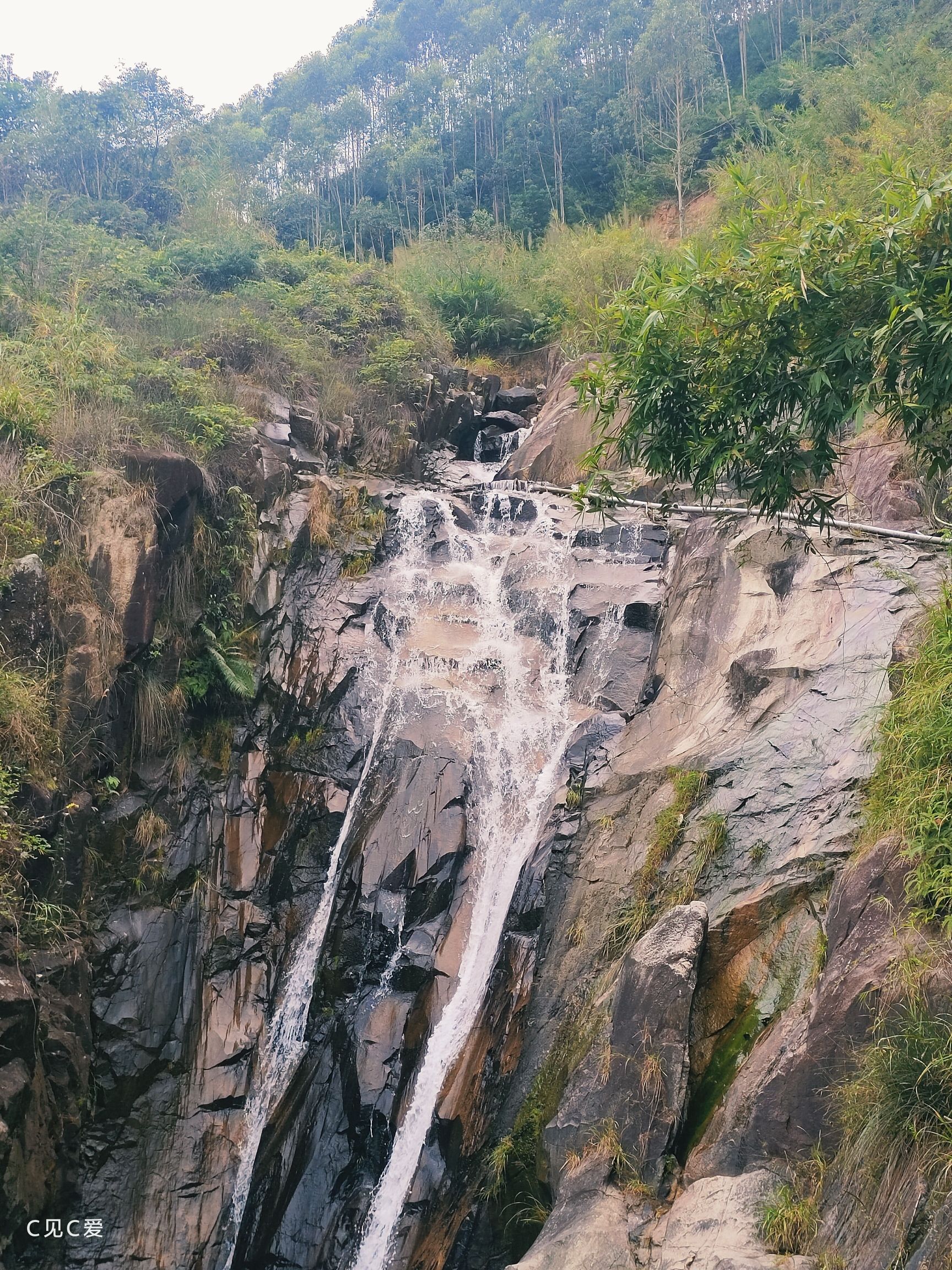 攀龙瀑布旅行图片 1