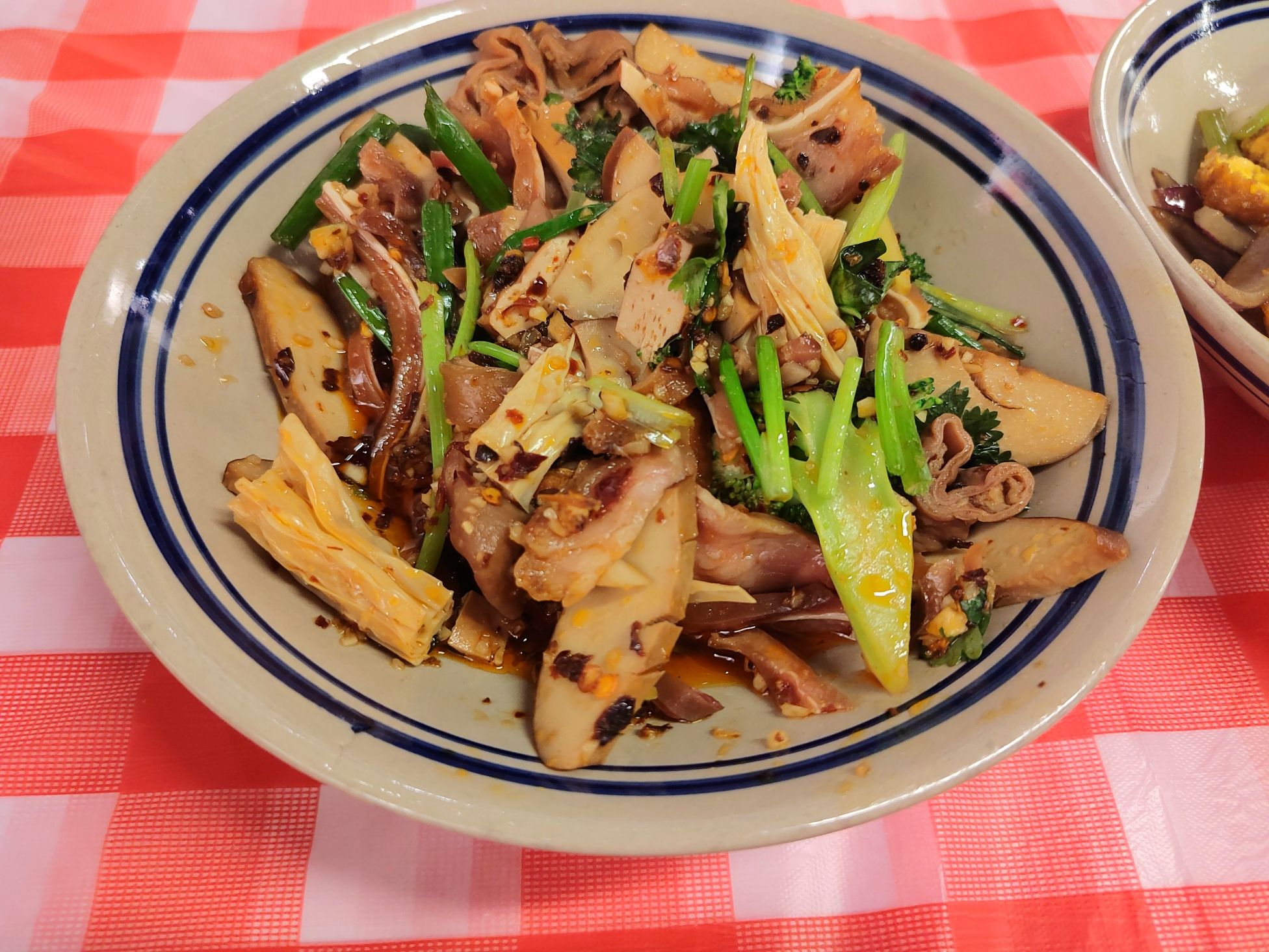 良哥下饭菜(国兴店)