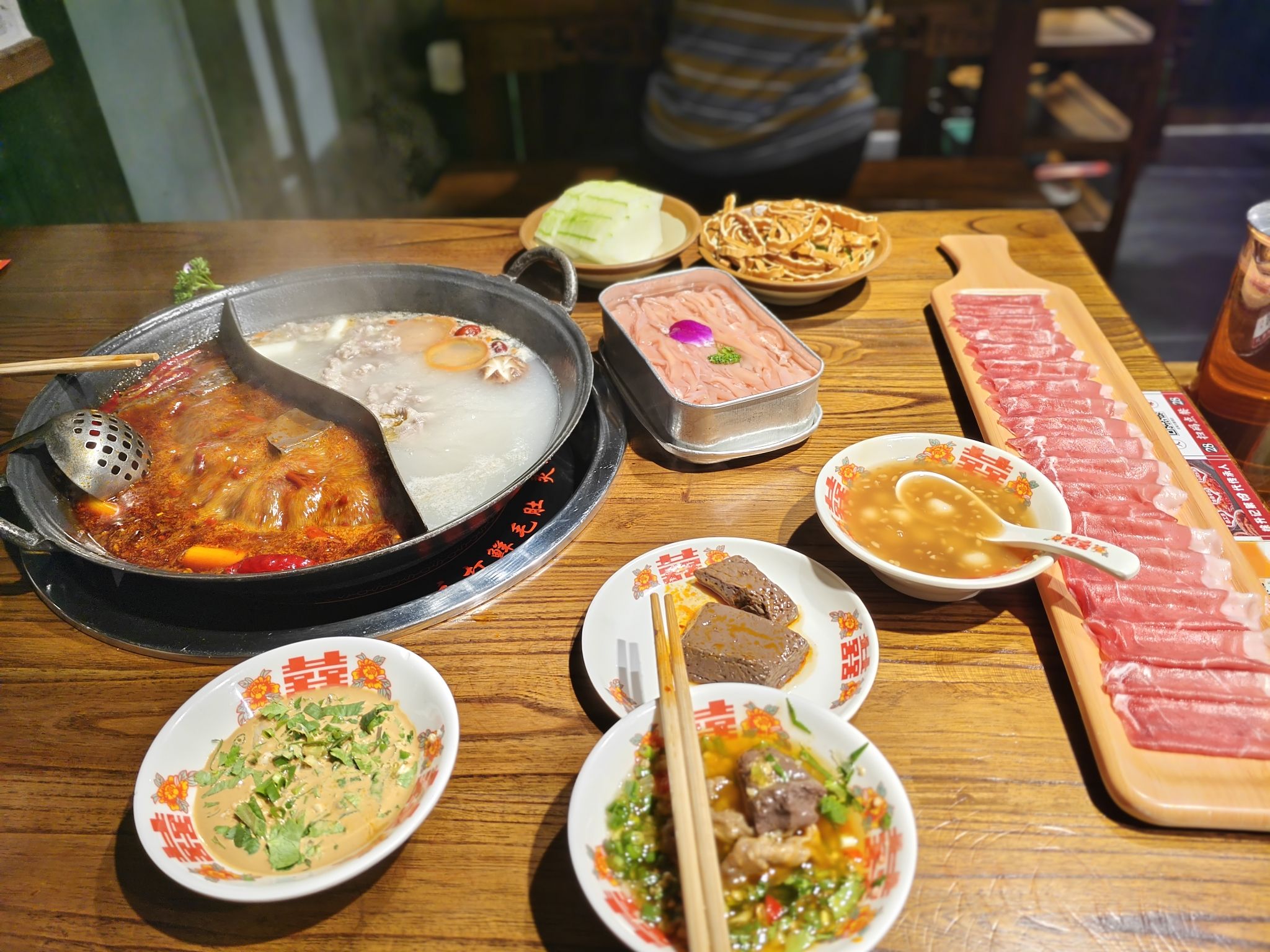 徐升记不改良老火锅(运城天鹅湾店)内部环境