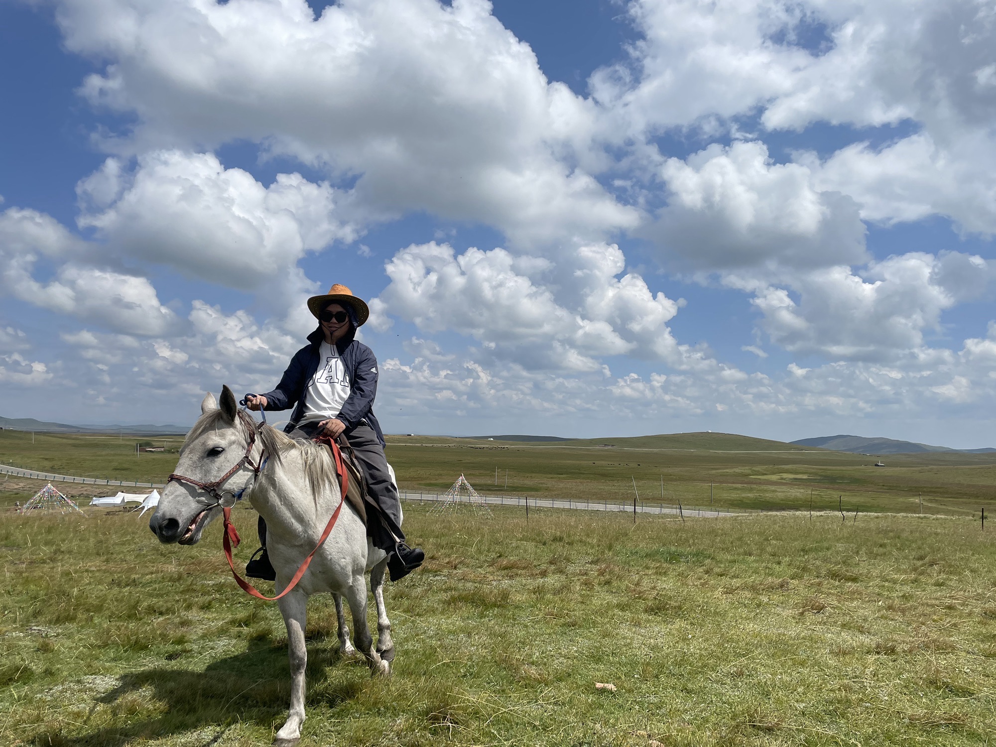热瓦之家骑马场