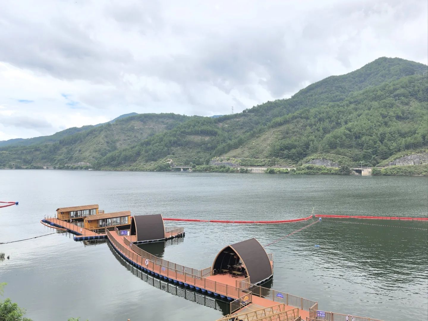 漂浮公园旅行图片 3
