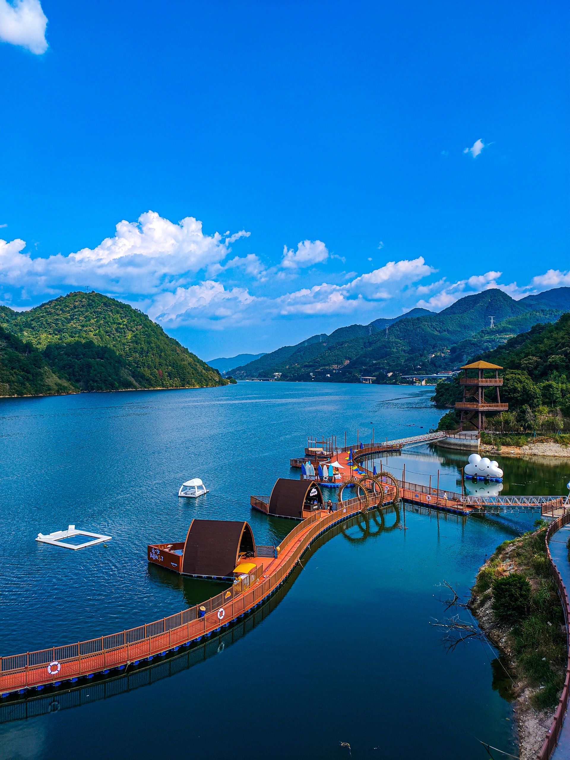 漂浮公园旅行图片 1