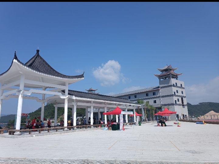 名人岛旅行图片 3