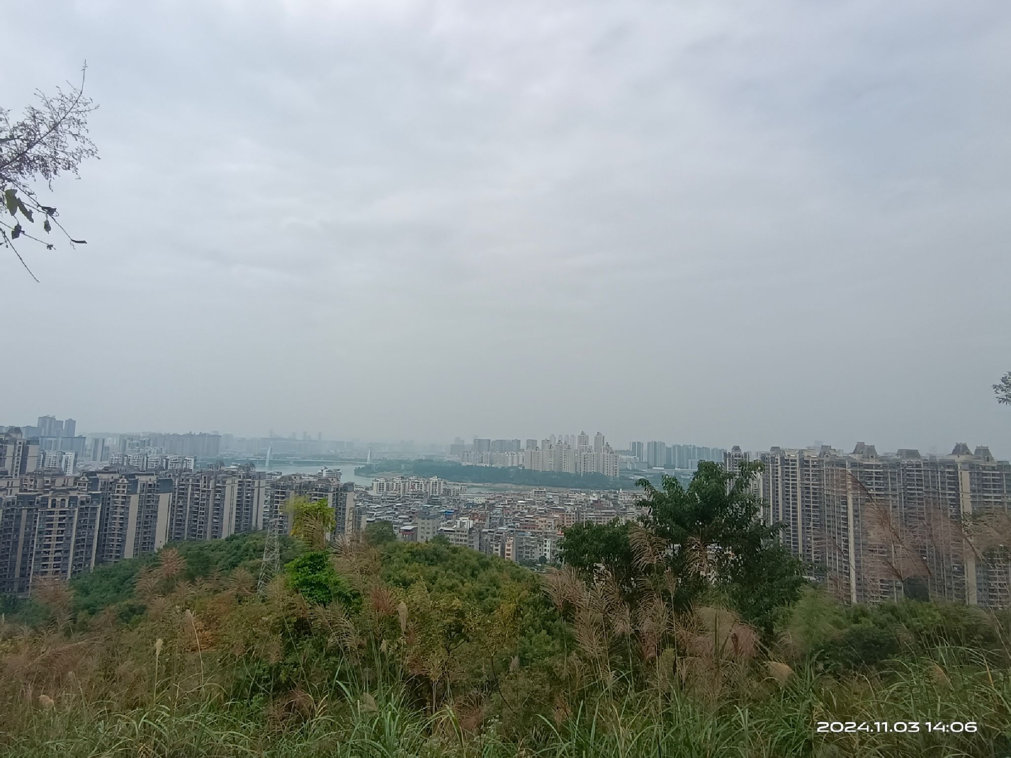 五象岭最高峰旅行图片 3
