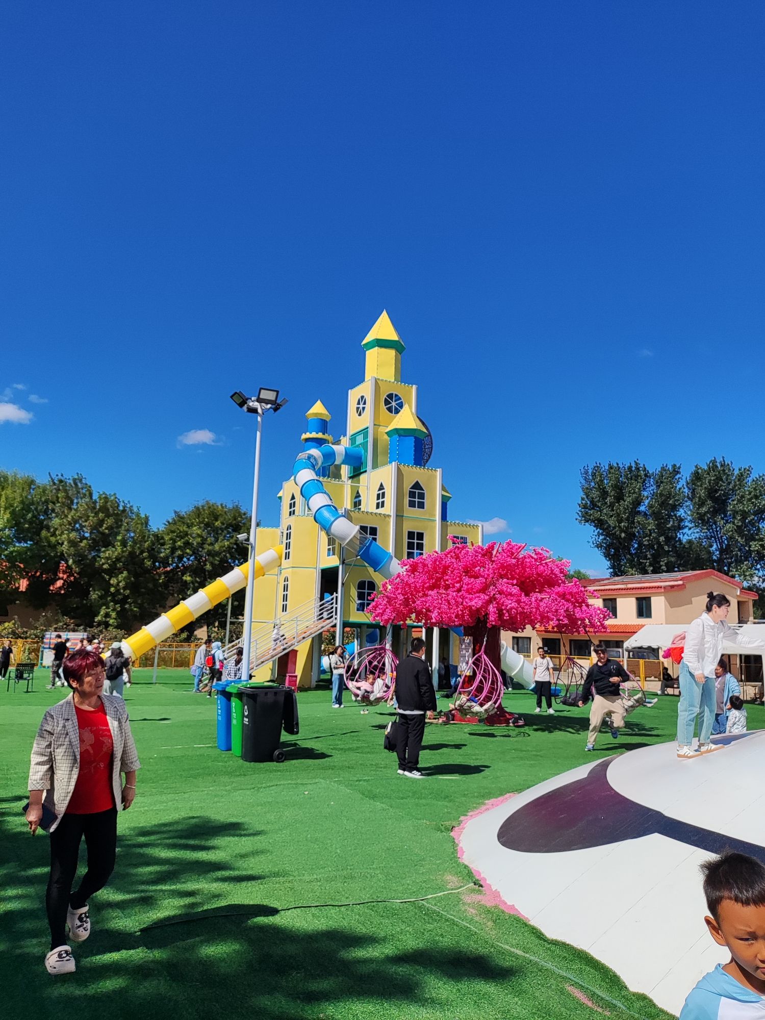 场地封面-意哆哆亲子乐园