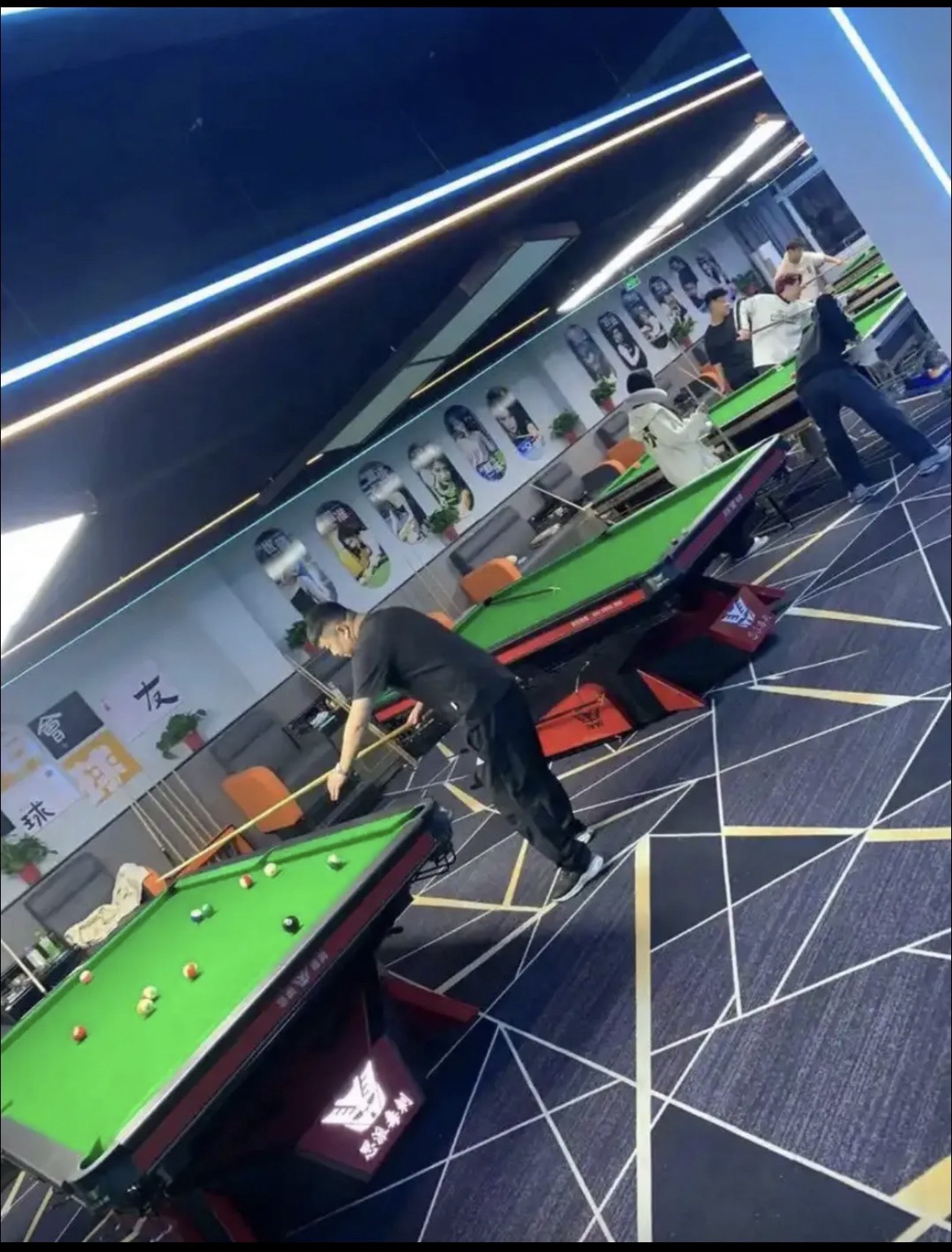 场地封面-小铁24h无人自助台球棋牌(深圳大芬茂业城店)