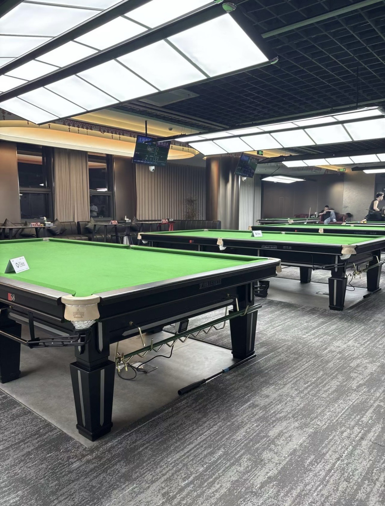 场地封面-持杆者台球(滨江高教园店)