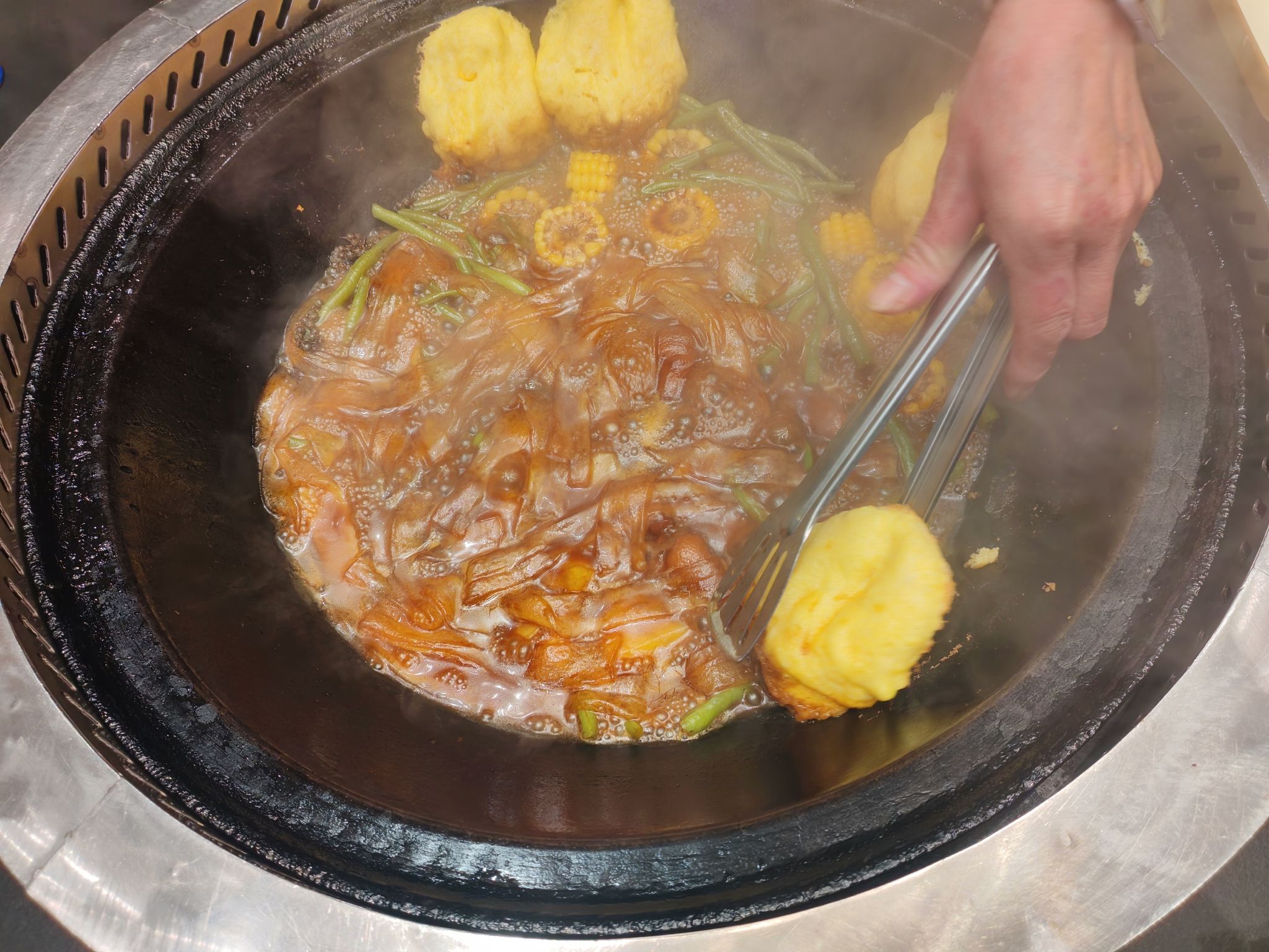 李福记大山铁锅炖鱼(榴花店)