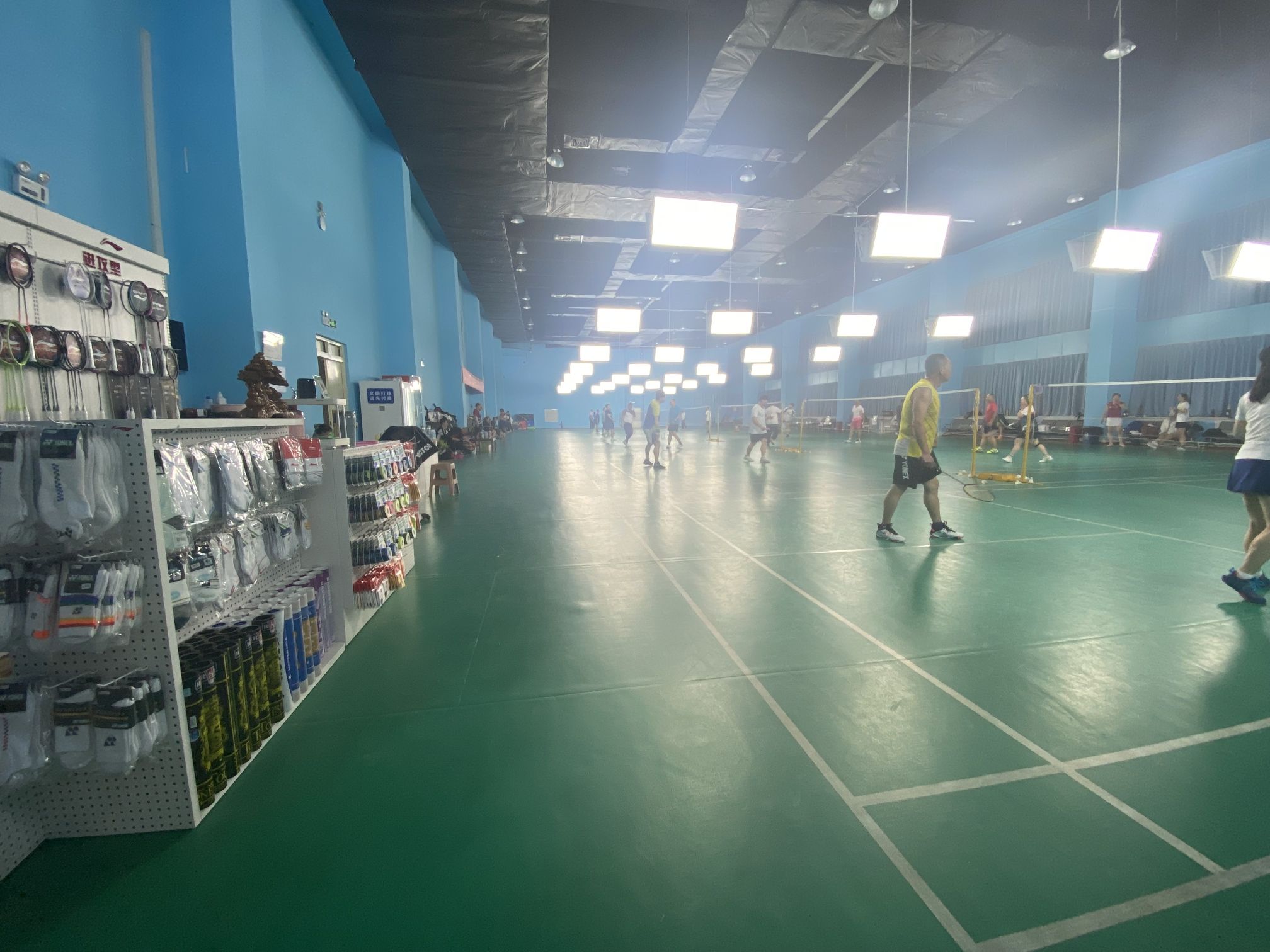 博州星奥羽毛球馆