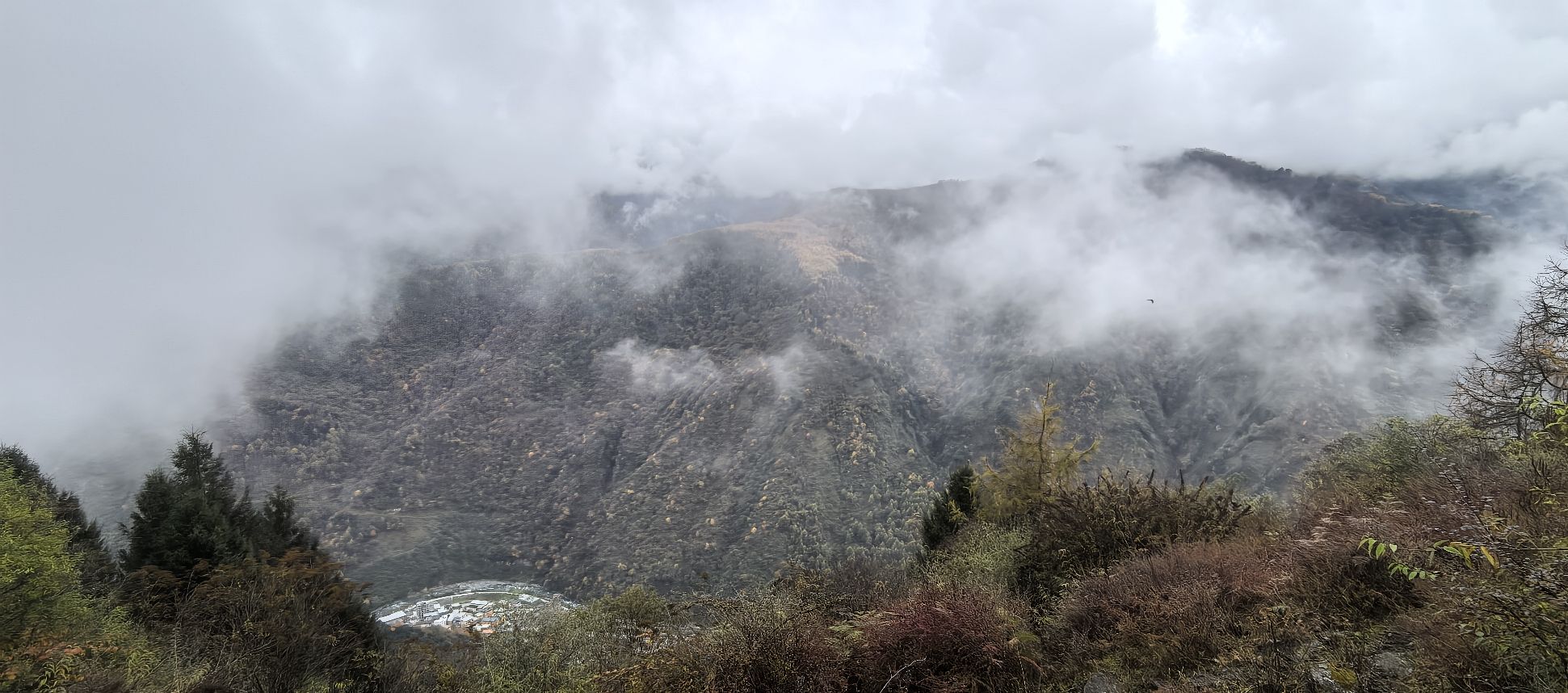 大板召起步点观景平台旅行图片 3