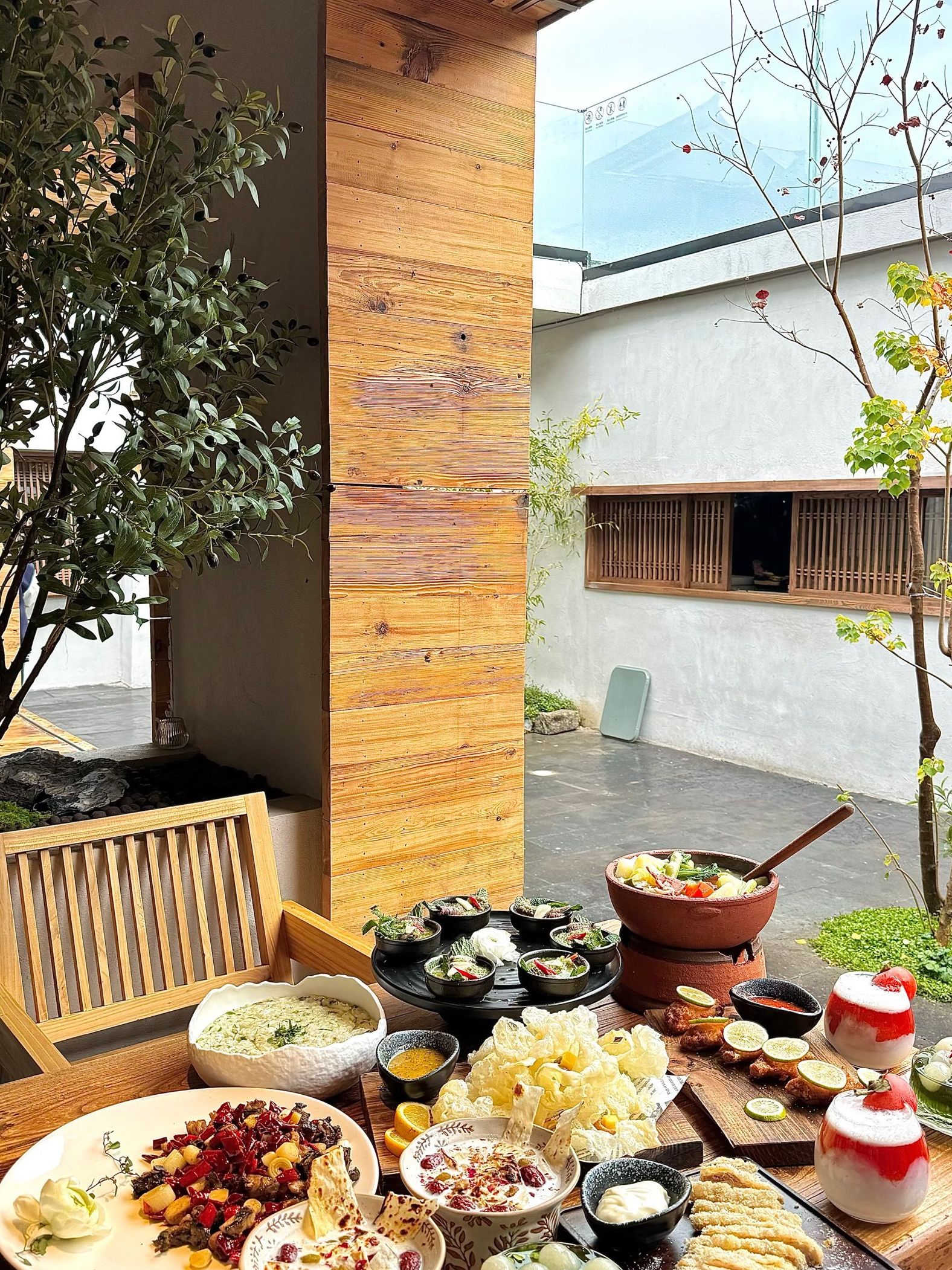 萶苼chunsheng餐厅