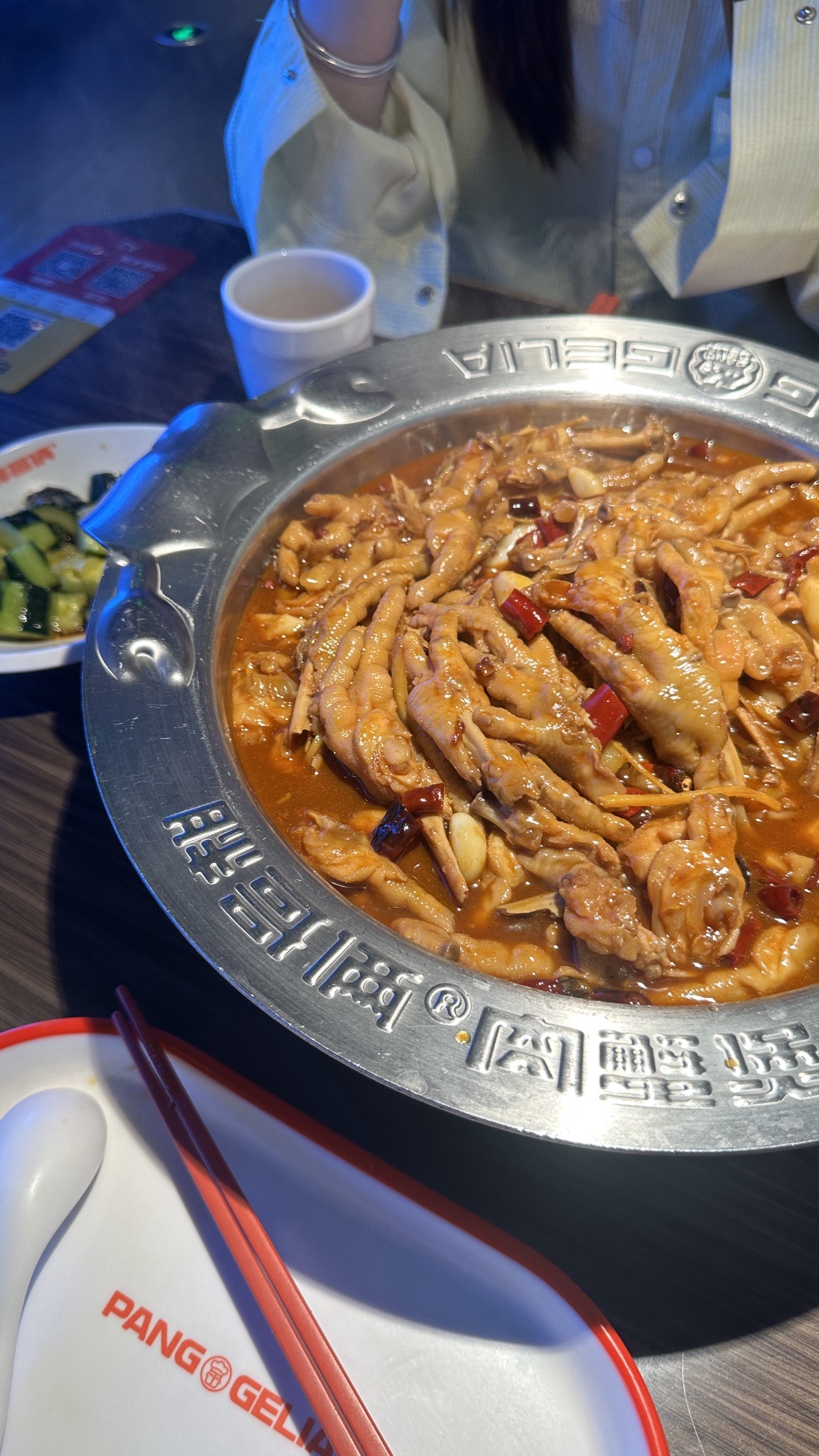 胖哥俩肉蟹煲(三亚大悦城店)