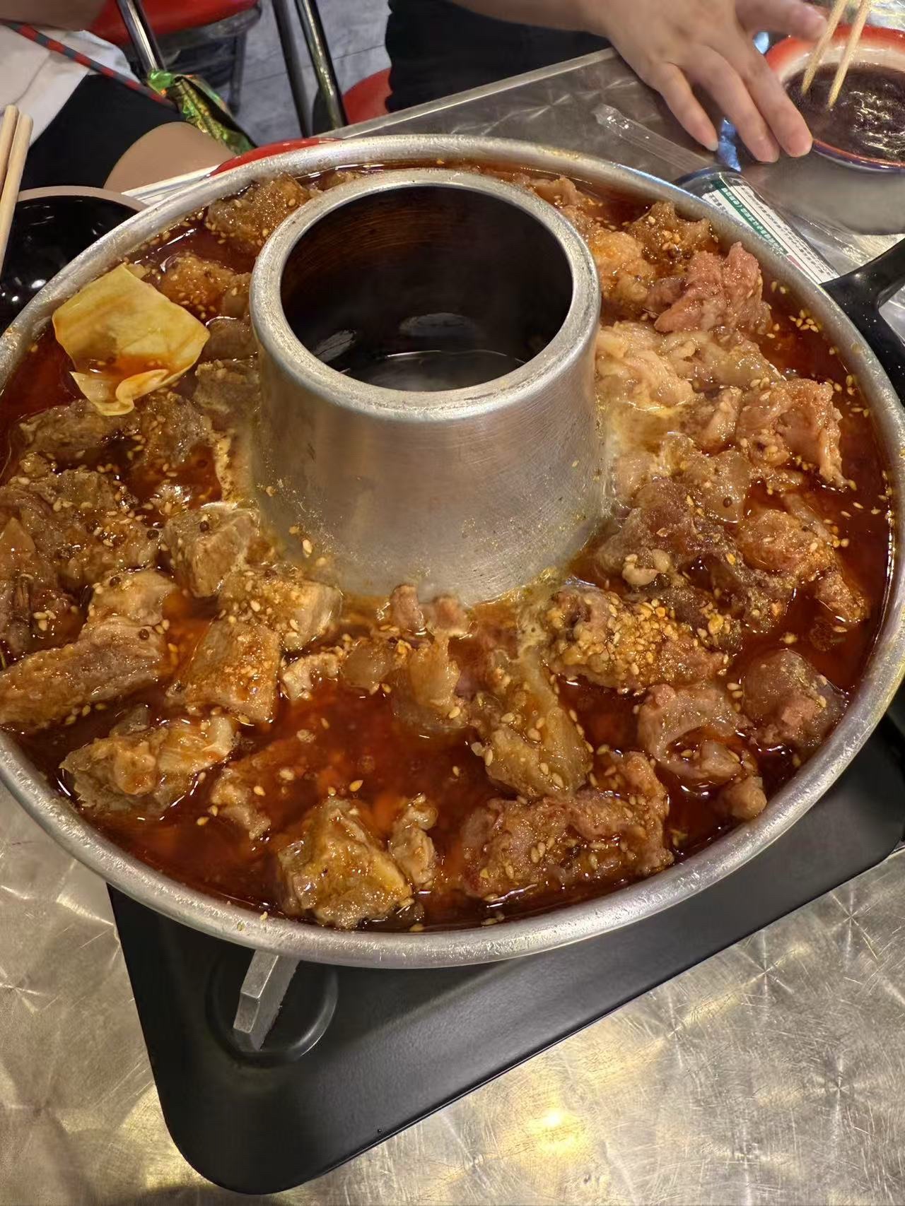 恭禧家鲜烧牛肉小火锅 - 解放街道便民圈栖邻生活圈餐饮服务服务点实景照片