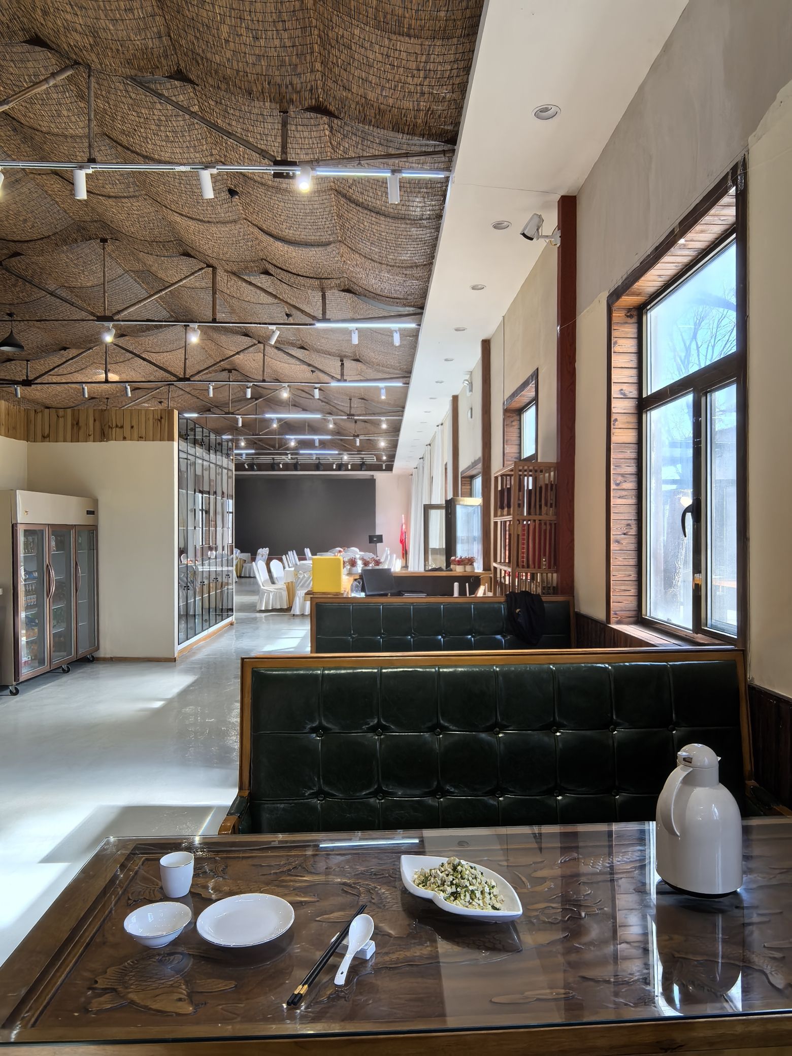 场地封面-四脚吞金兽宠物主题餐厅·咖啡·民宿(南口店)