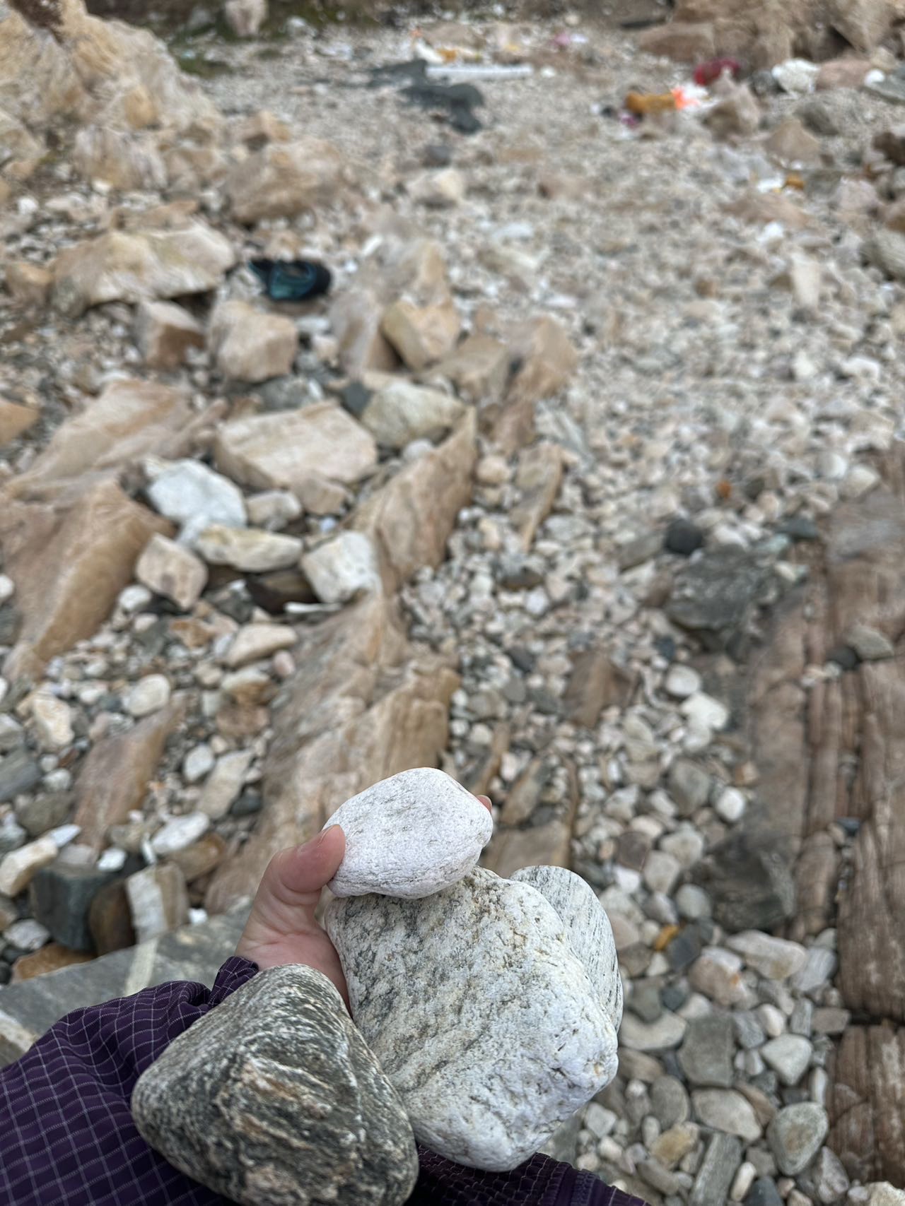 不知名人工山洞旅行图片 2