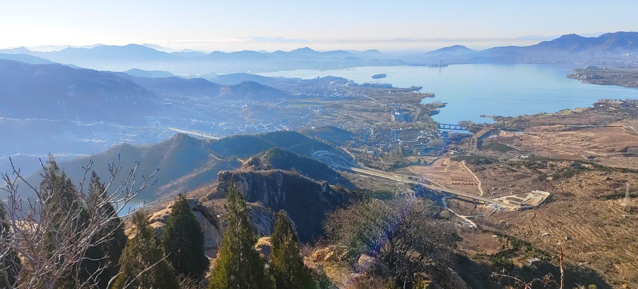 雪野水库最佳观景台旅行图片 1
