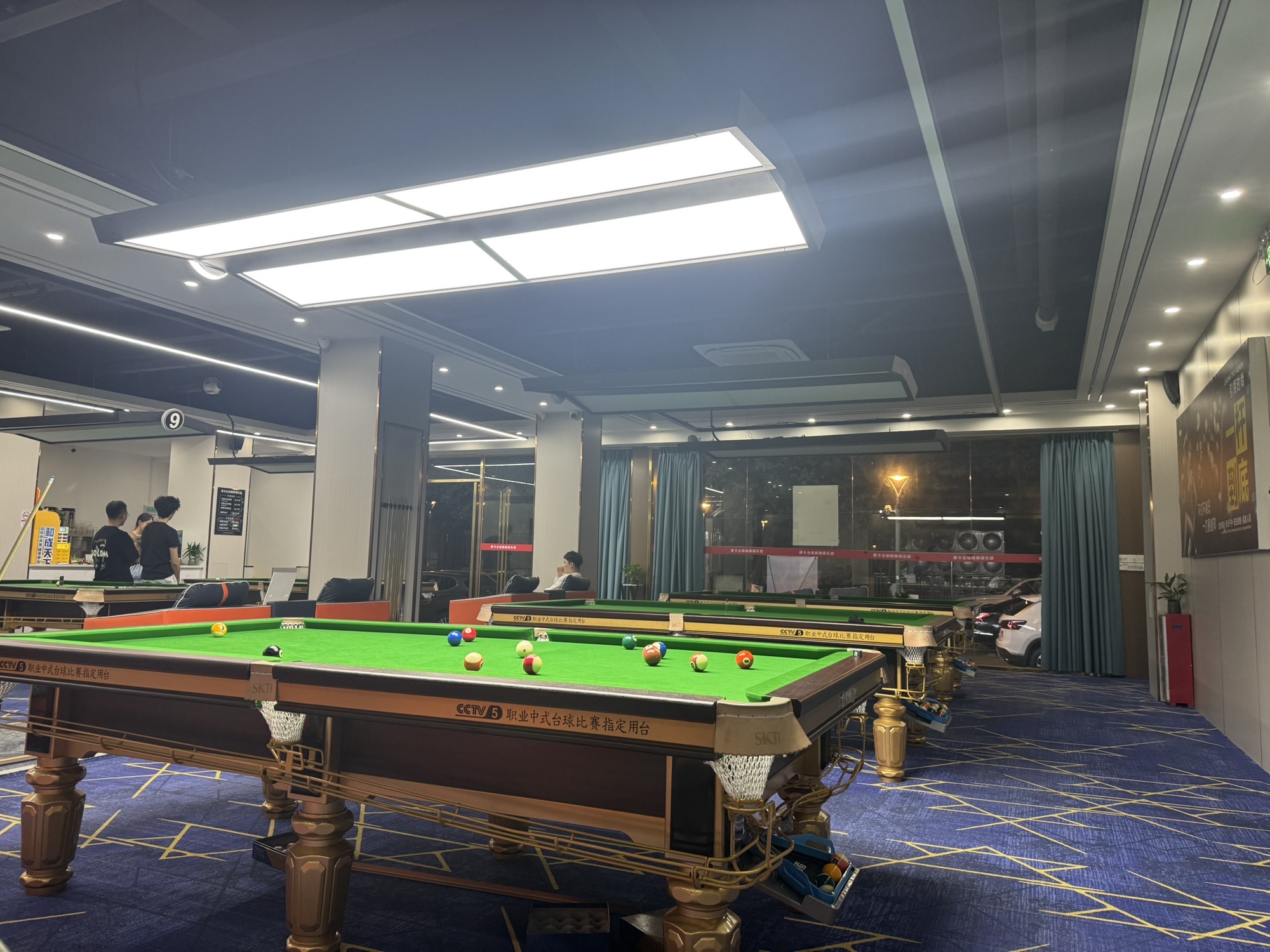 场地封面-摩卡台球棋牌俱乐部