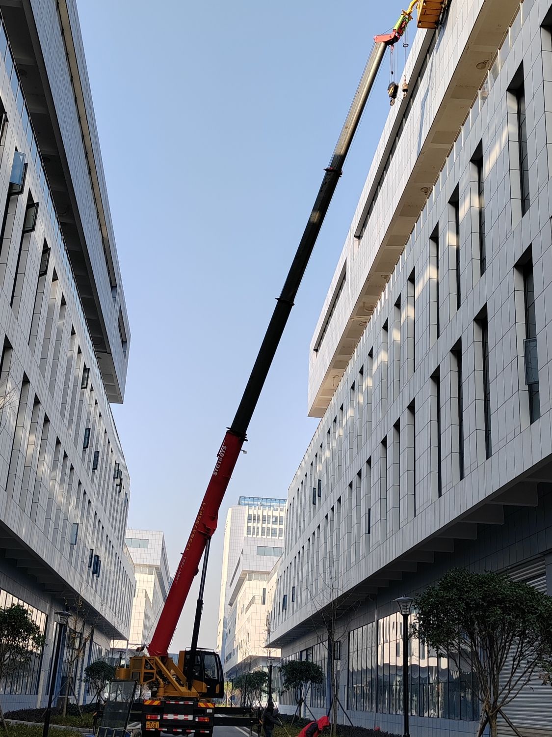 盛浩吊车随车吊高空车租赁