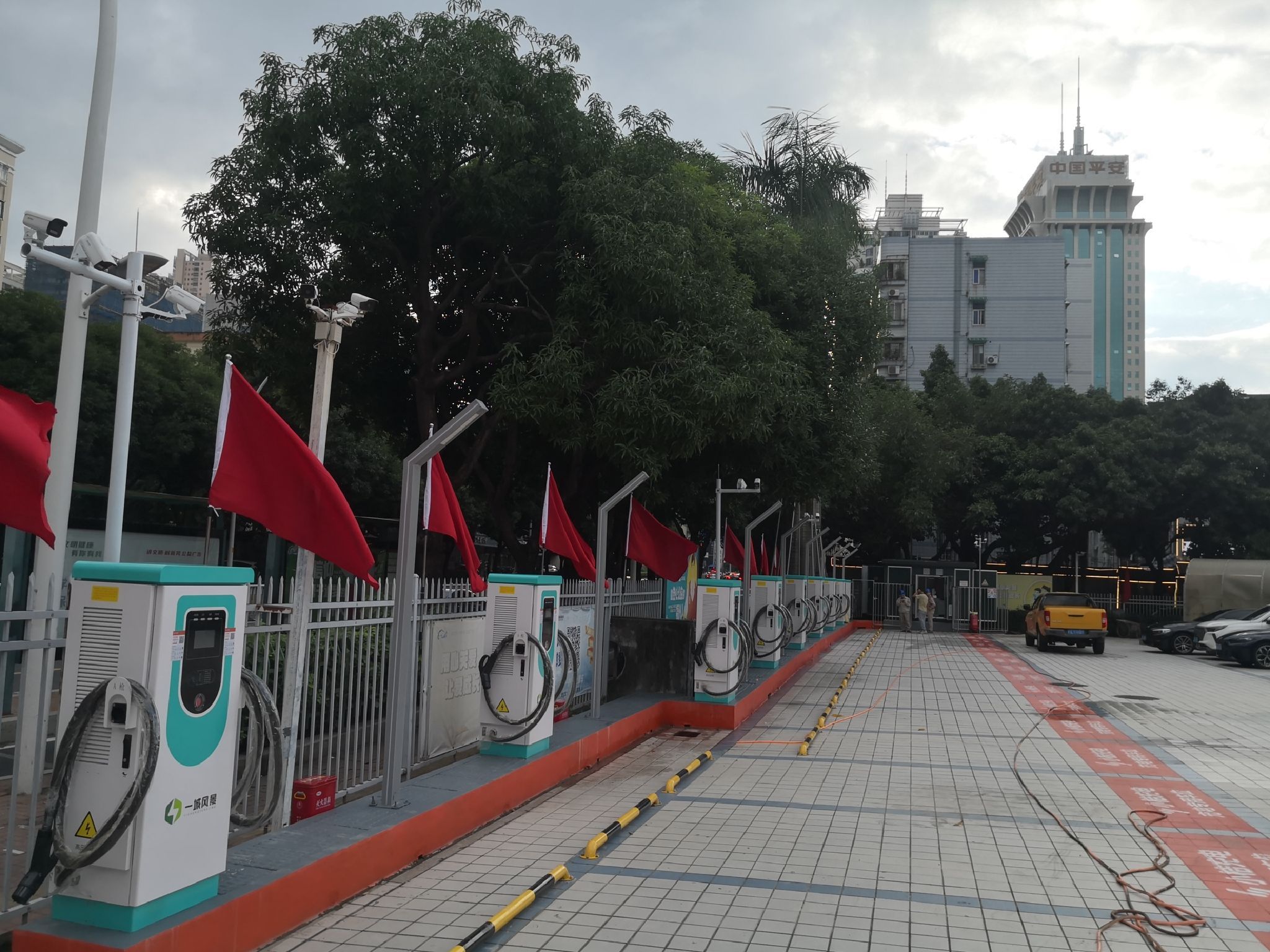 小桔充电汽车充电站(听单区一城风景福州市体育馆)