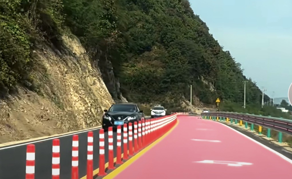 丹东市下拉线音乐公路旅行图片 3