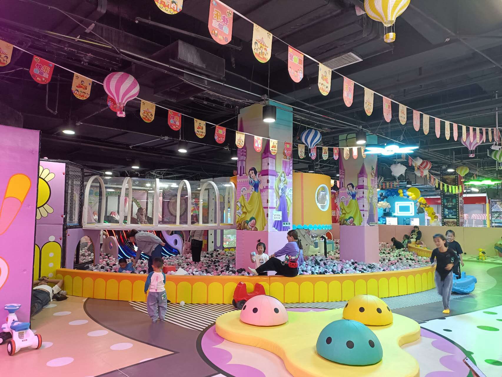 场地封面-魔仙堡儿童乐园