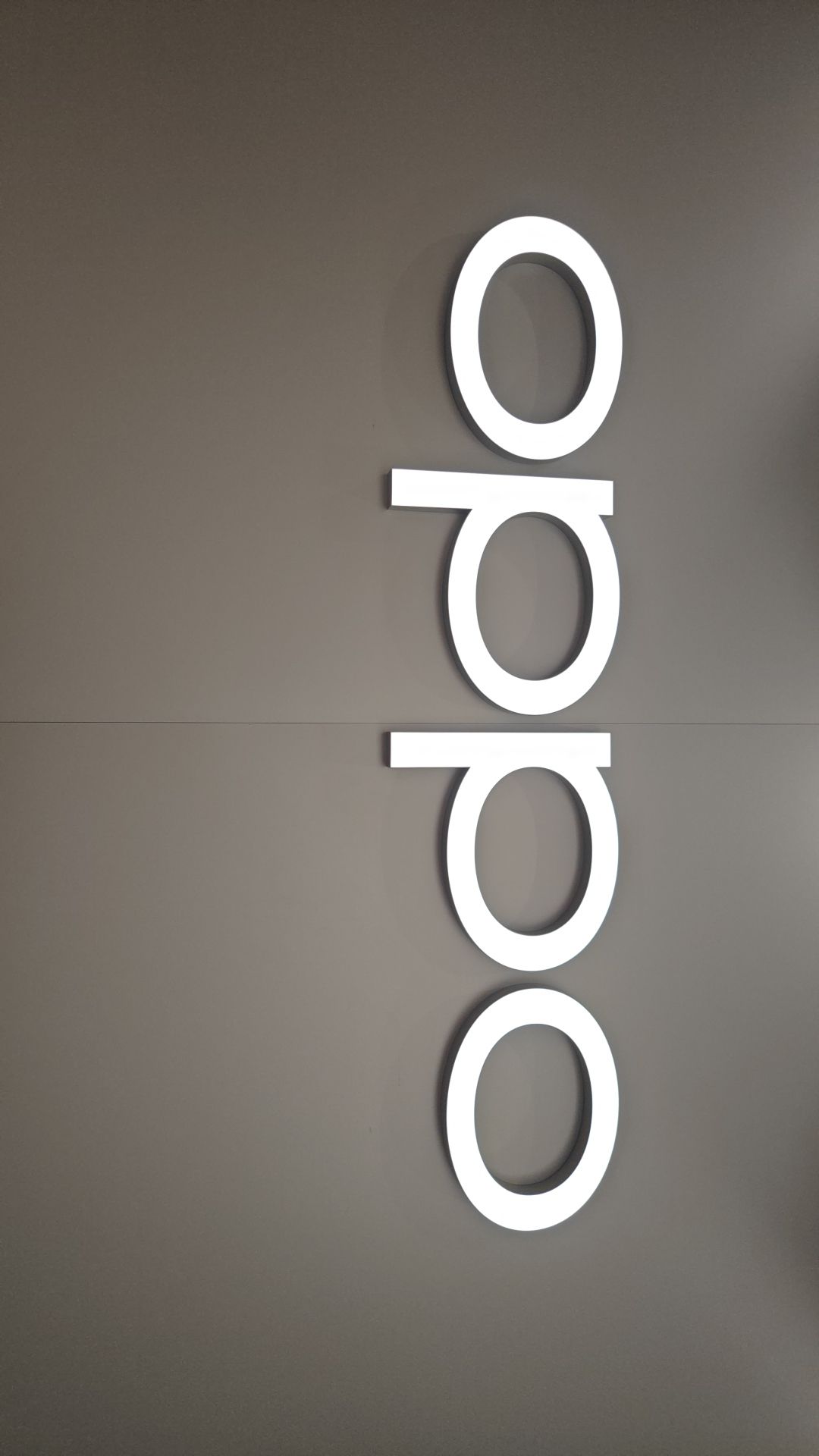 OPPO官方授权服务体验中心(海口秀英区远大购物中心店)
